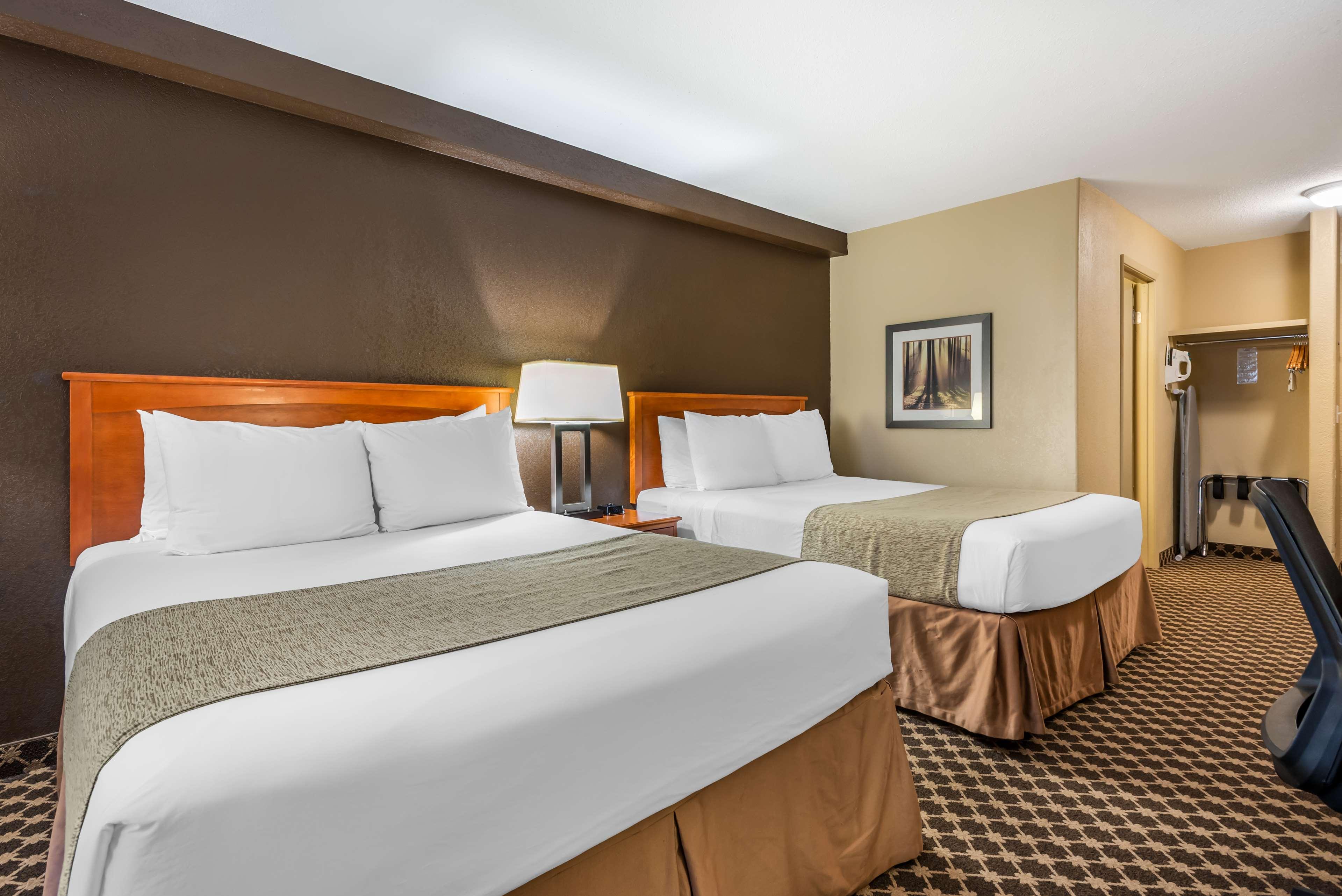 Room Two Queen Beds Non Smoking