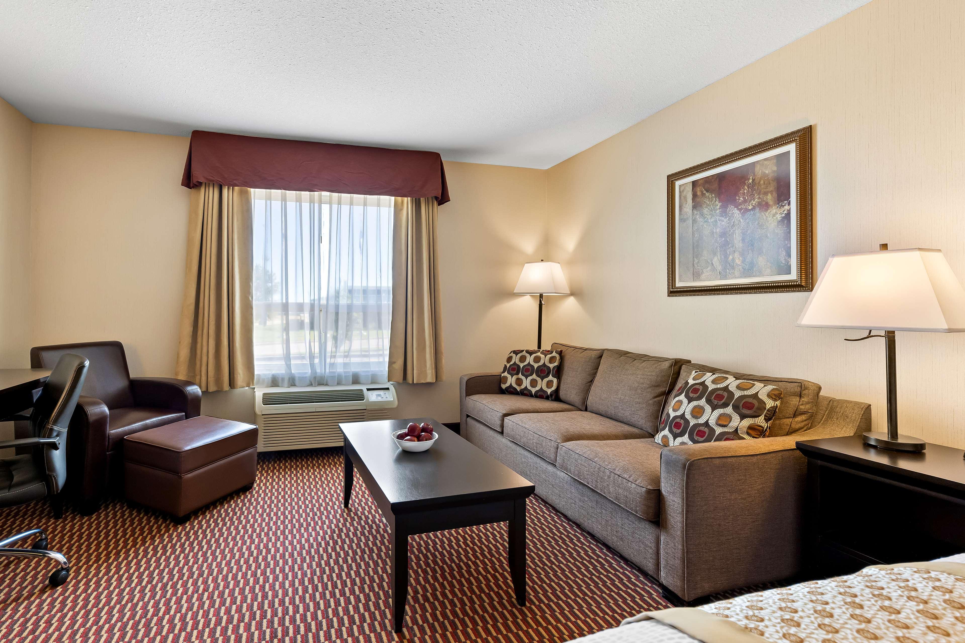 Double Queen Size Bed