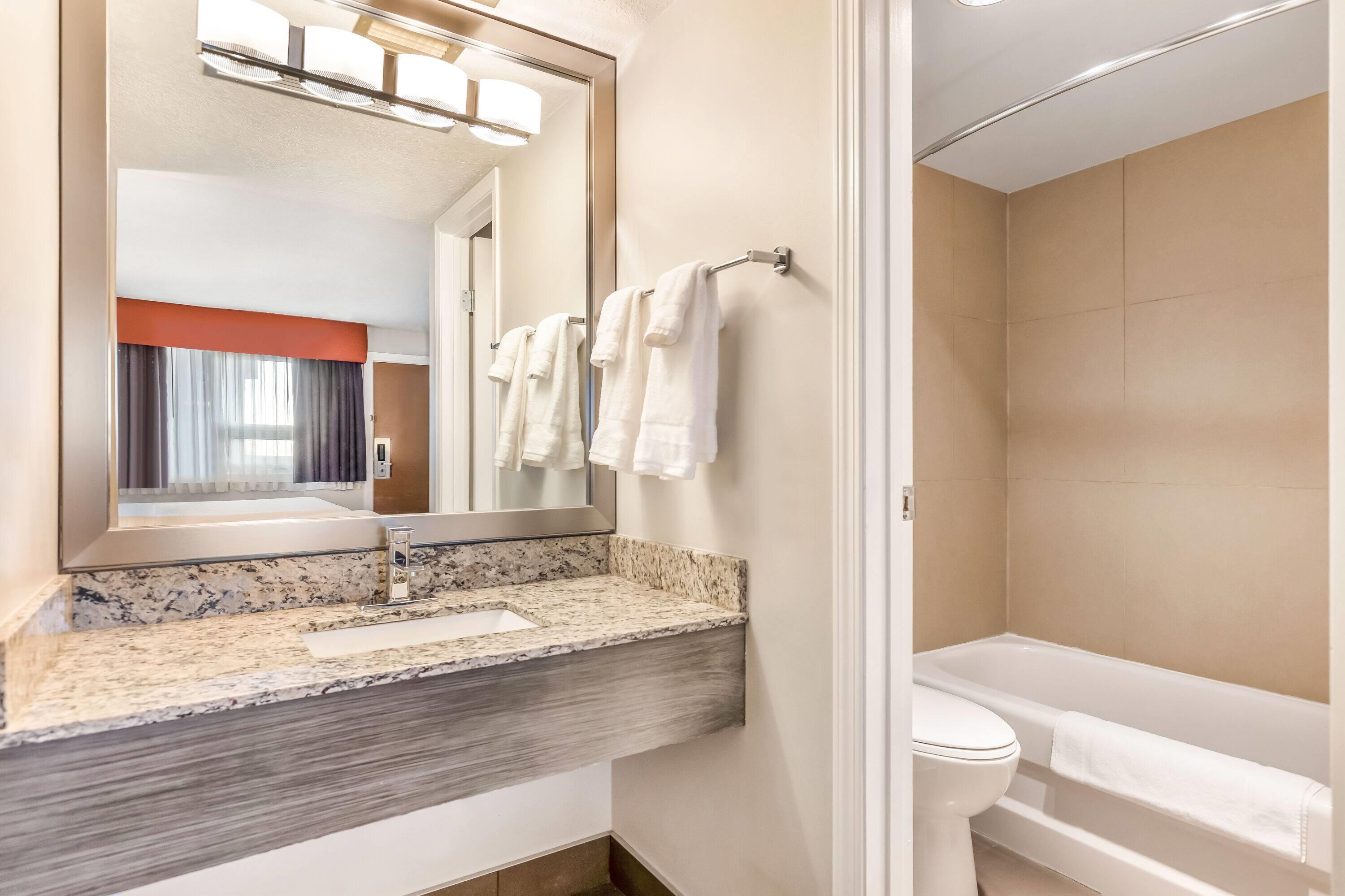 Quadruple Two Queen Beds