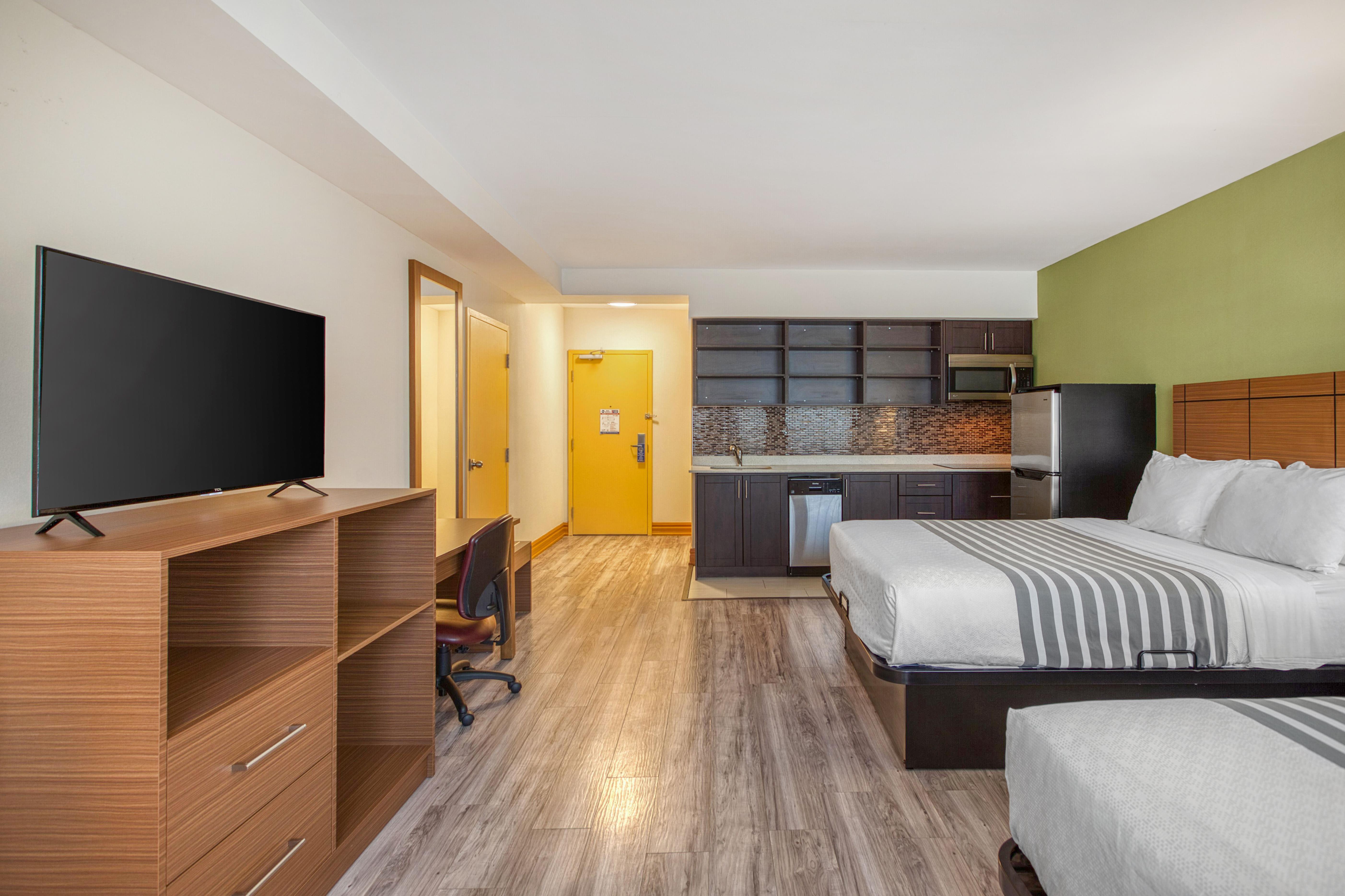 Room Two Queen Beds