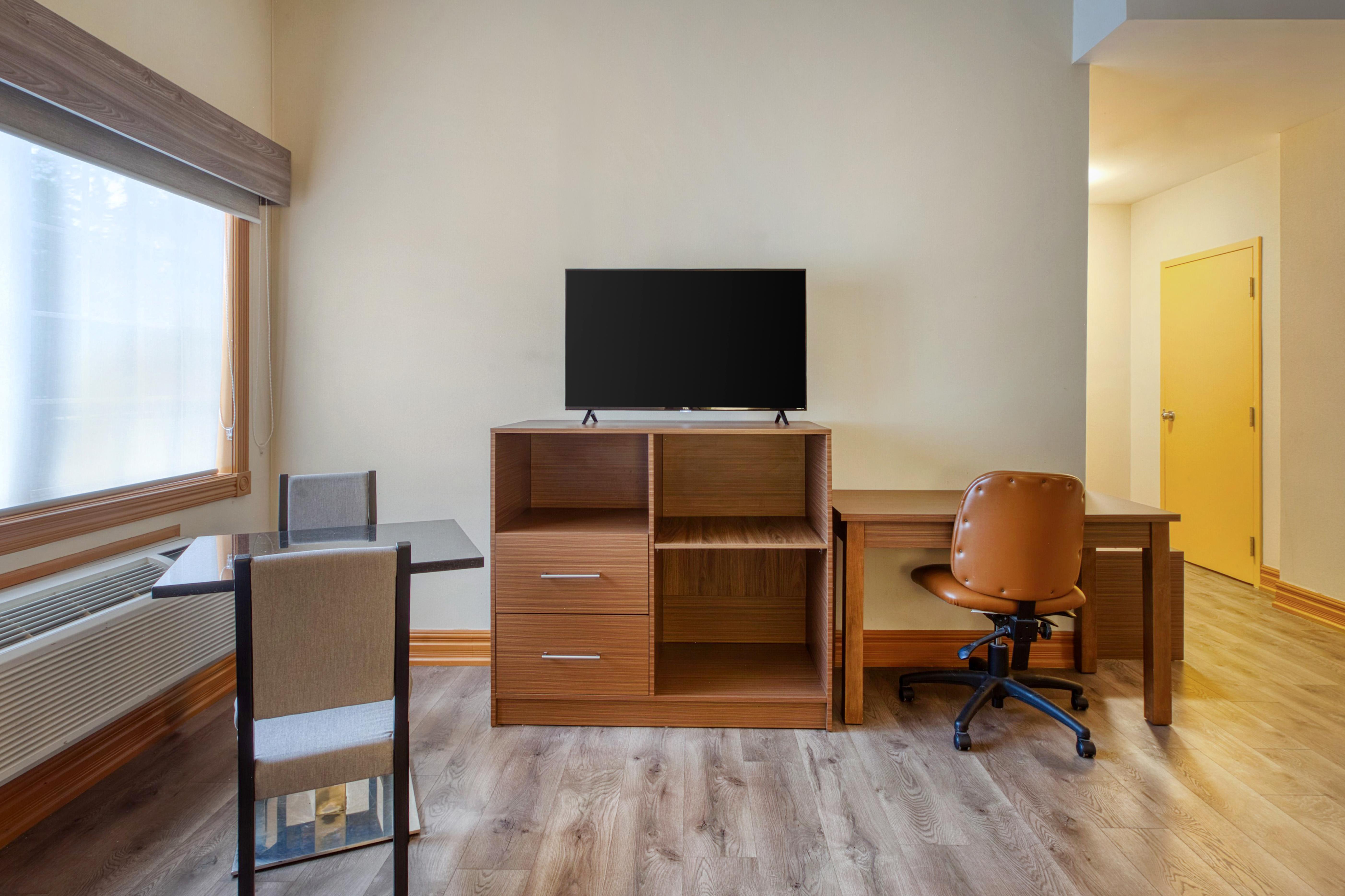 Quadruple Accessible with Kitchenette