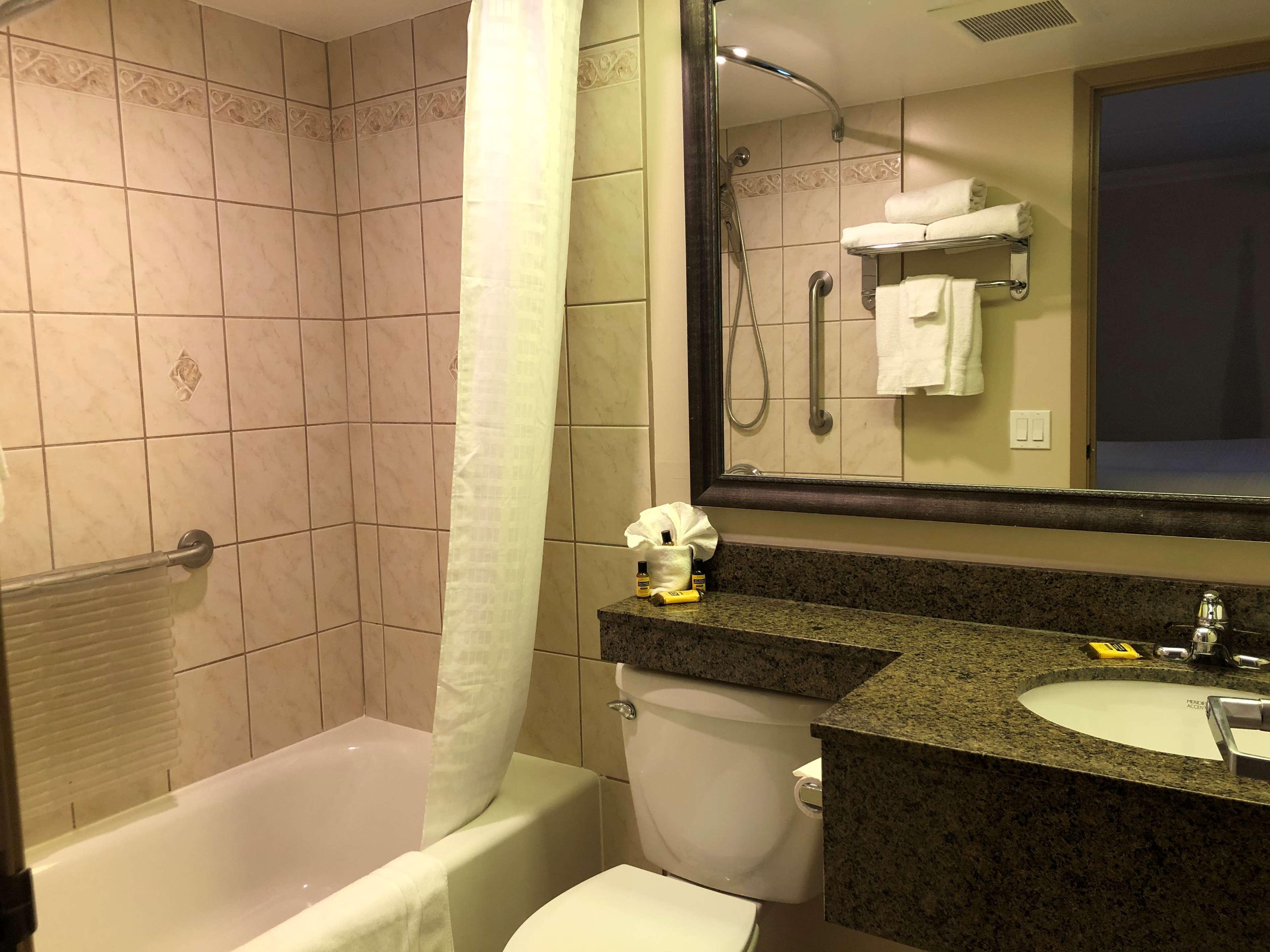 Quadruple King Size Bed