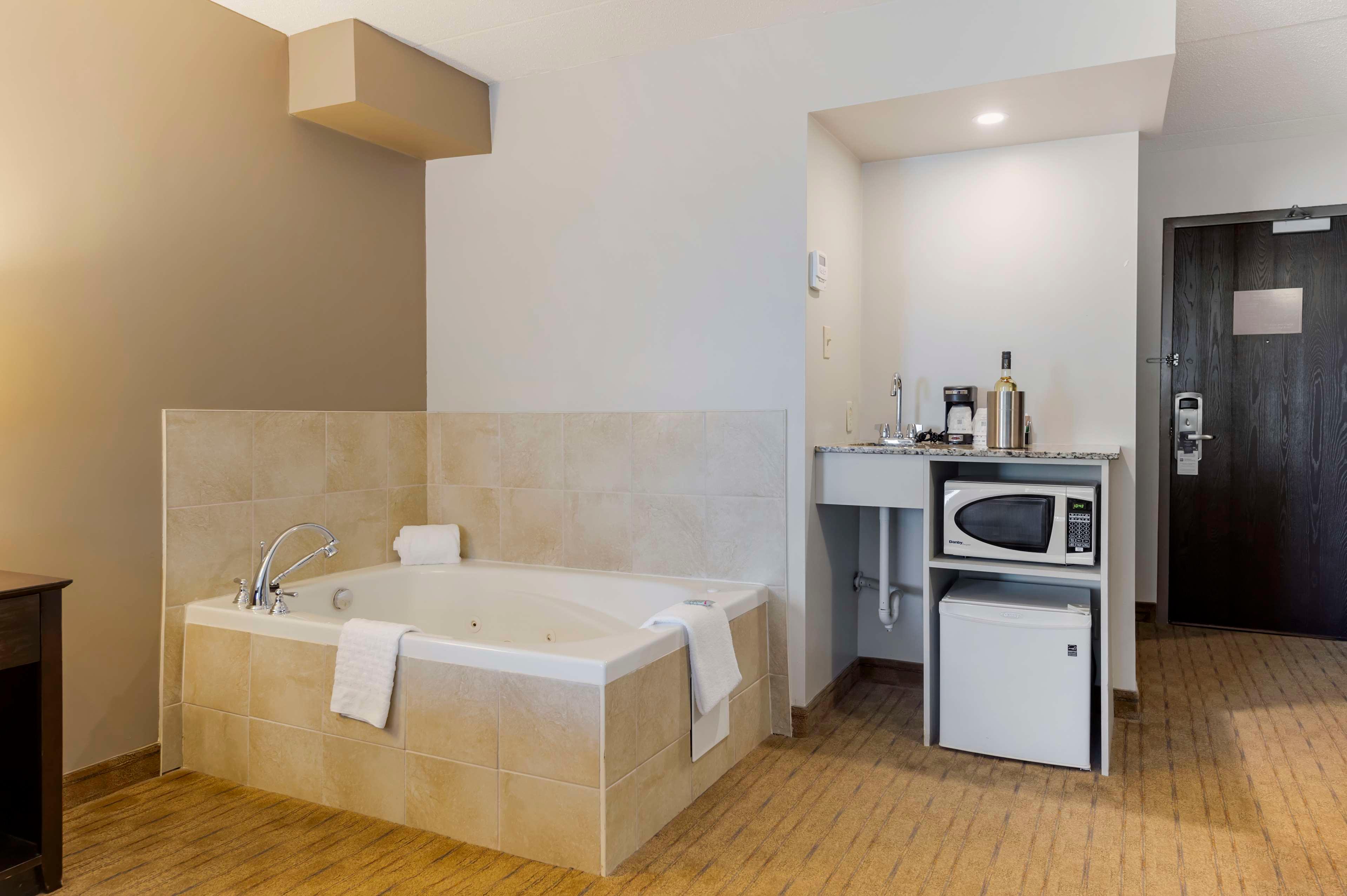 Quadruple King Bed Non Smoking