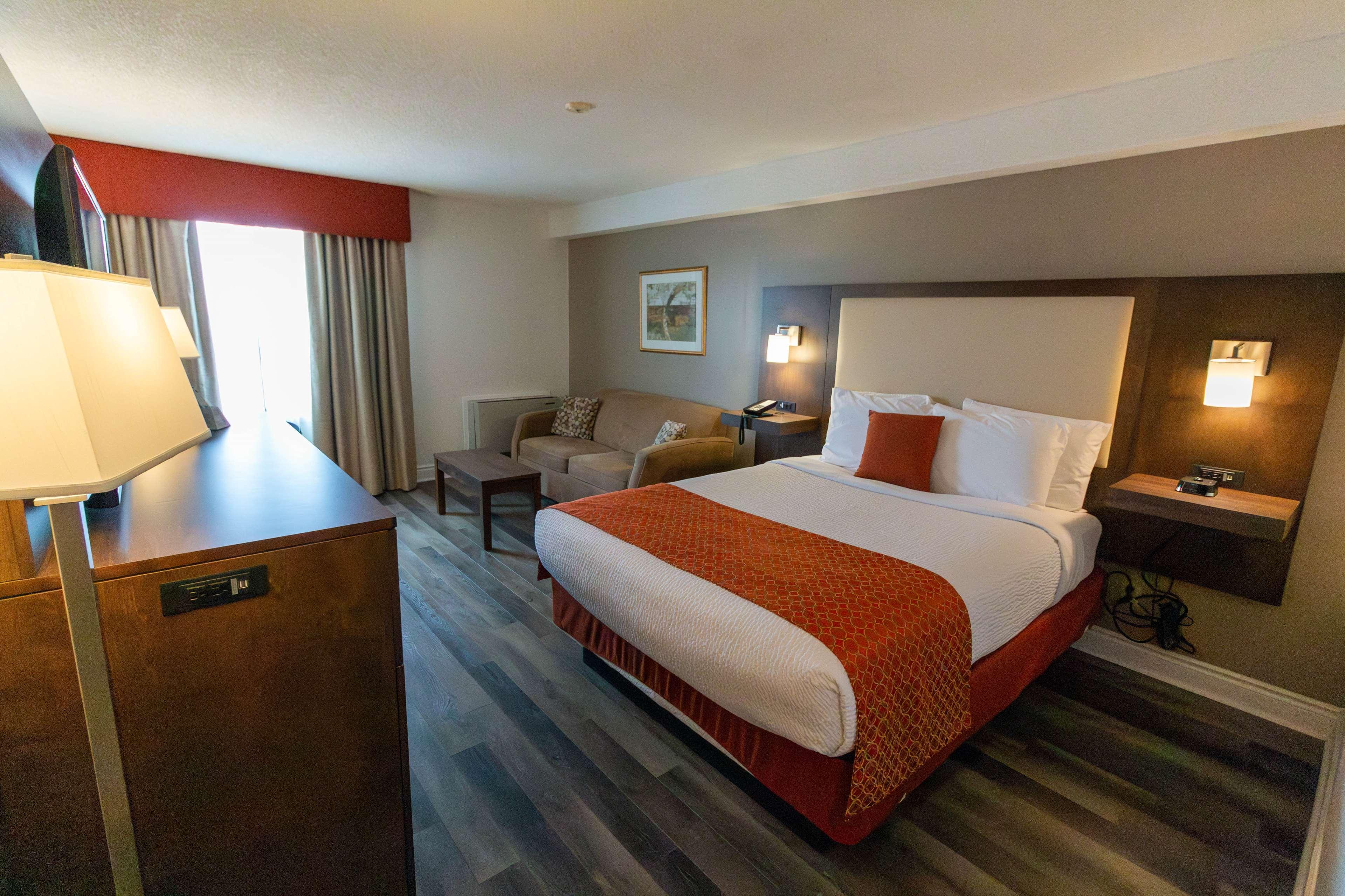 Quadruple Queen Bed Non Smoking