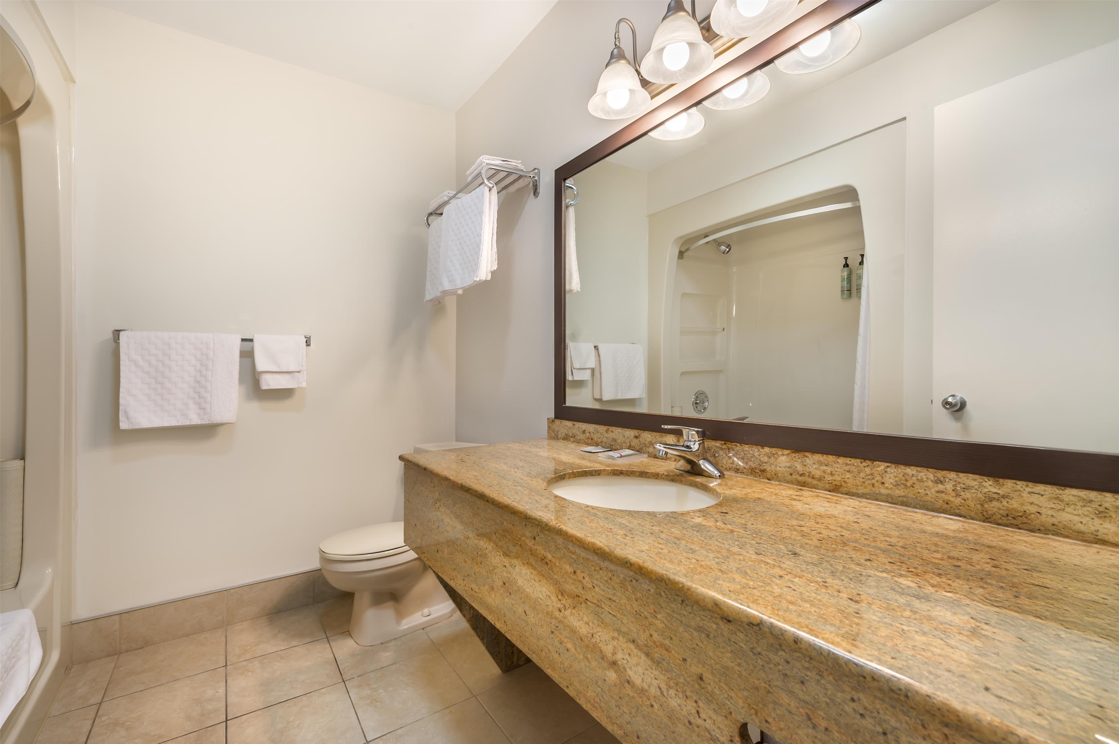 Quadruple Two Double Beds Non Smoking