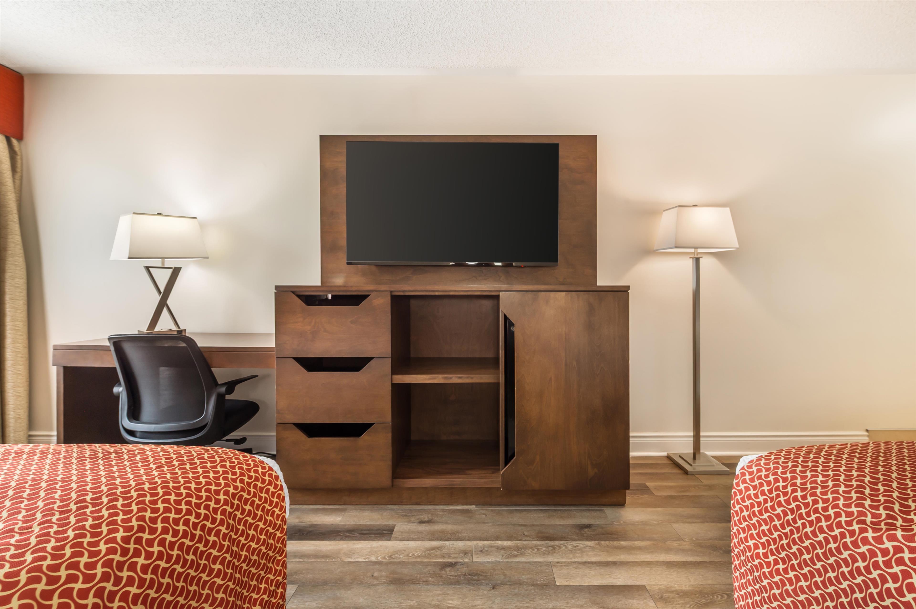 Quadruple Two Double Beds Non Smoking