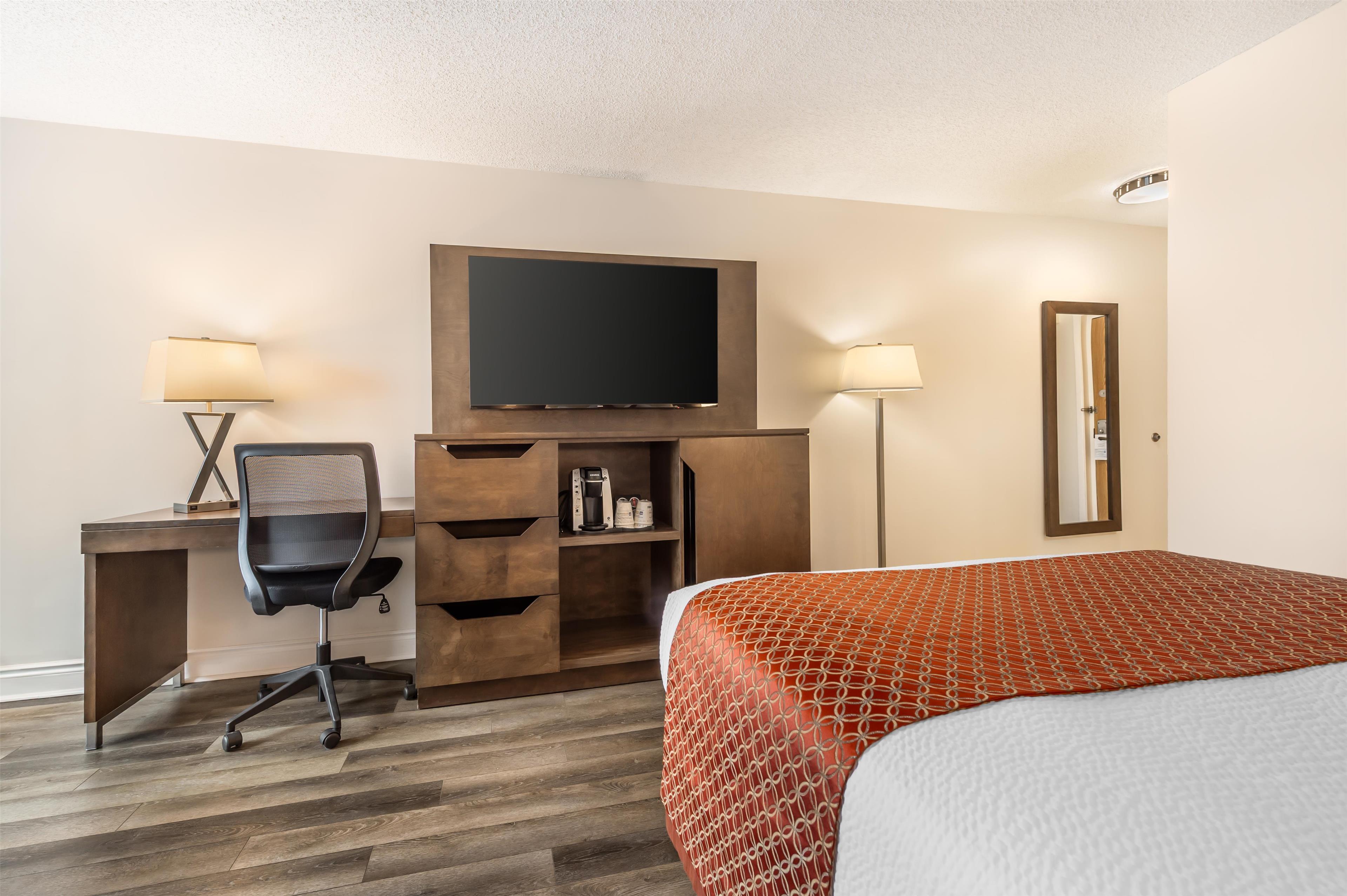 Double Queen Bed Non Smoking