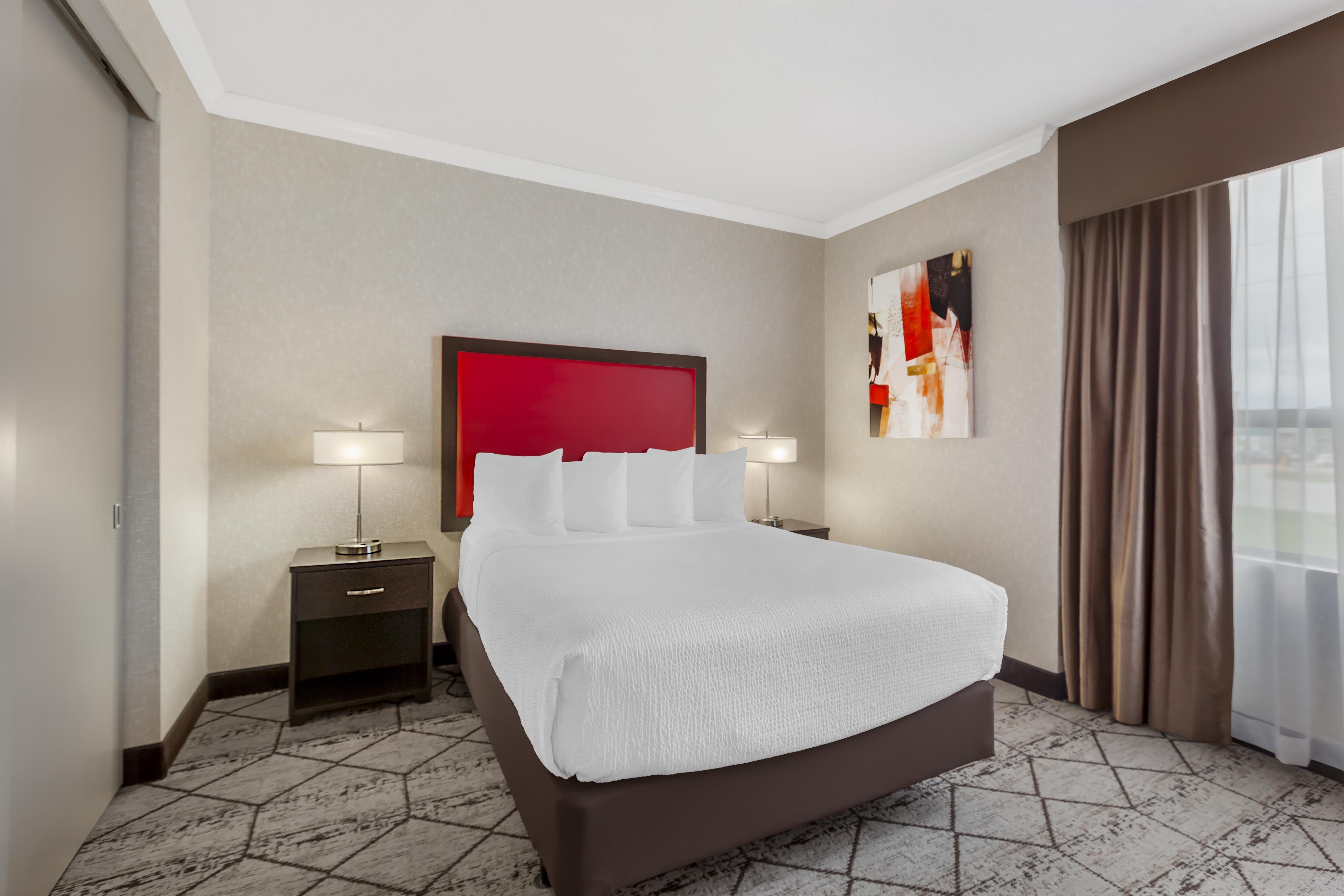 Suite Queen Bed Non Smoking