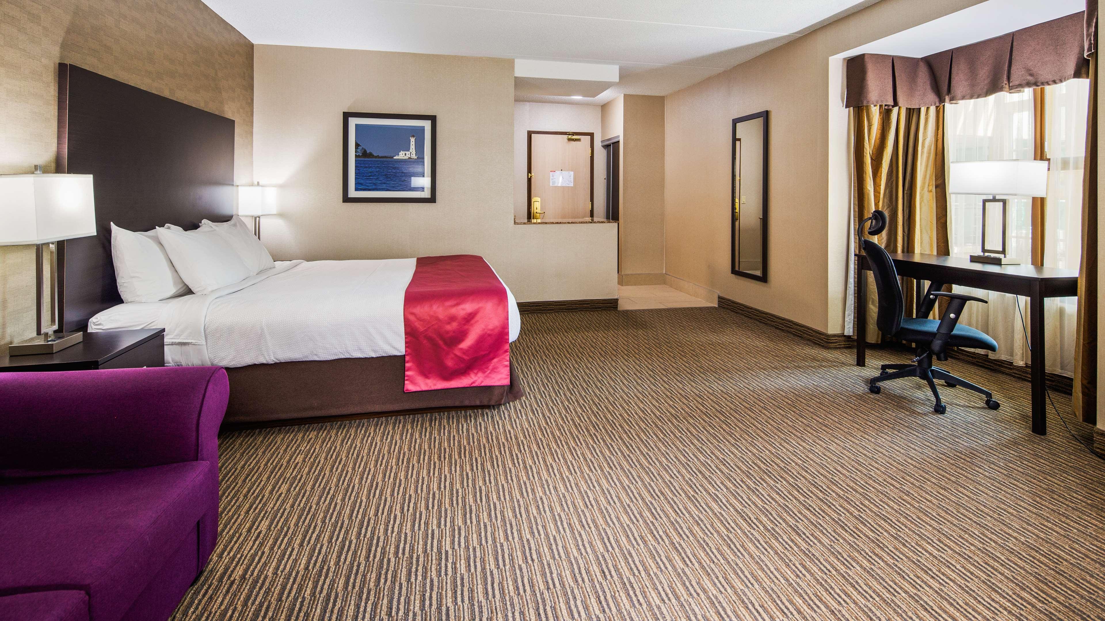 Double Business King Bed