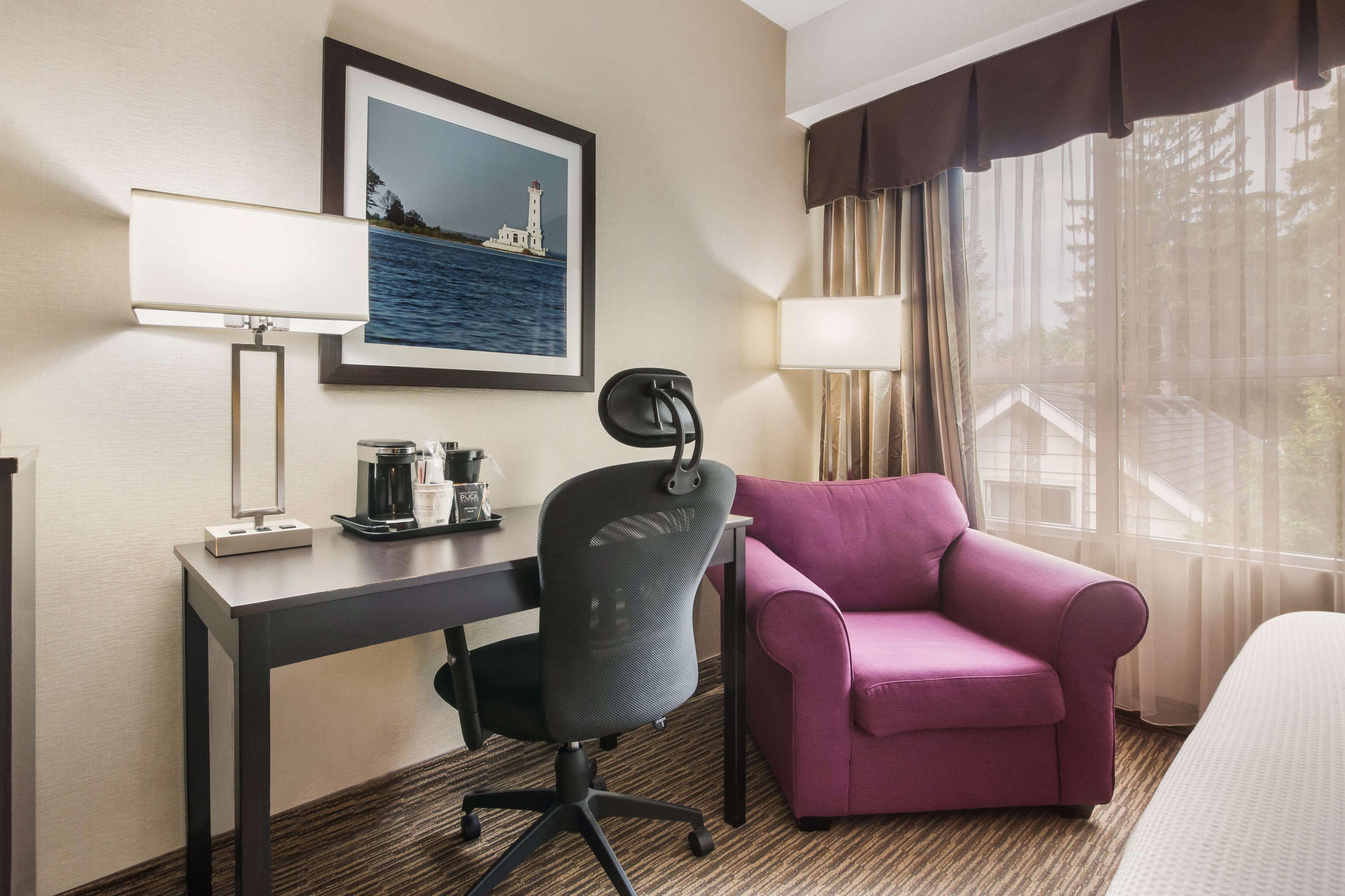 Double Queen Bed Non Smoking