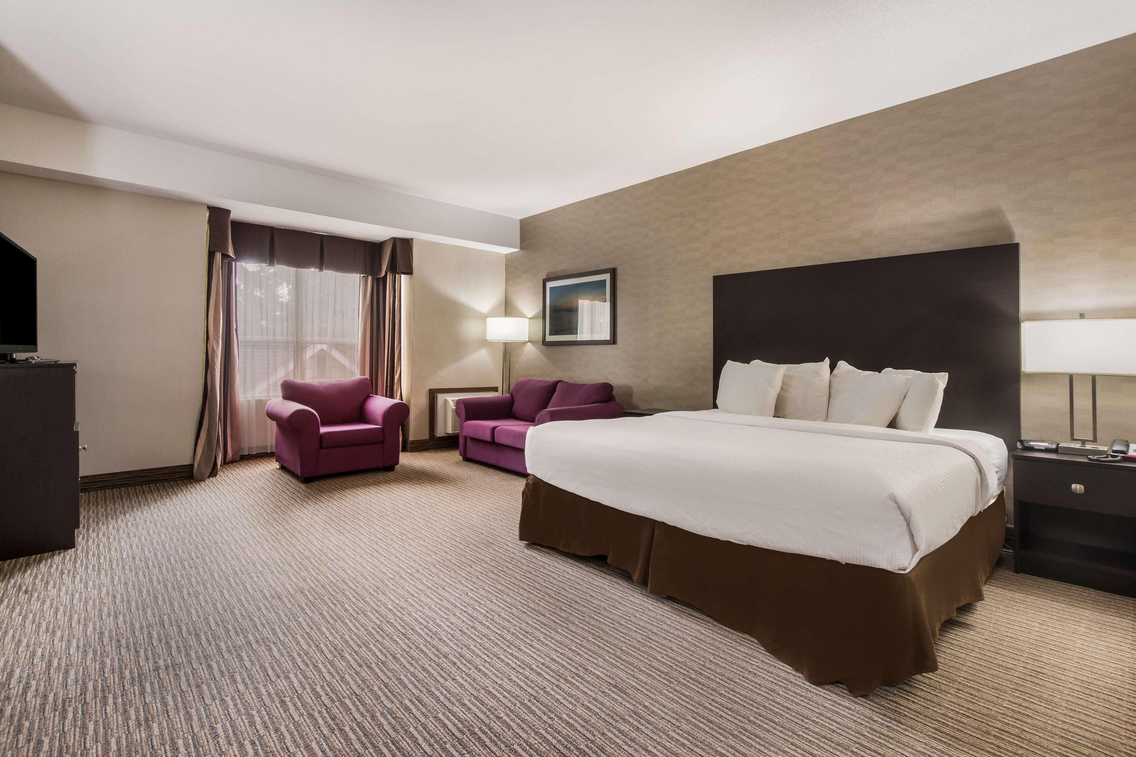 Quadruple Non Smoking