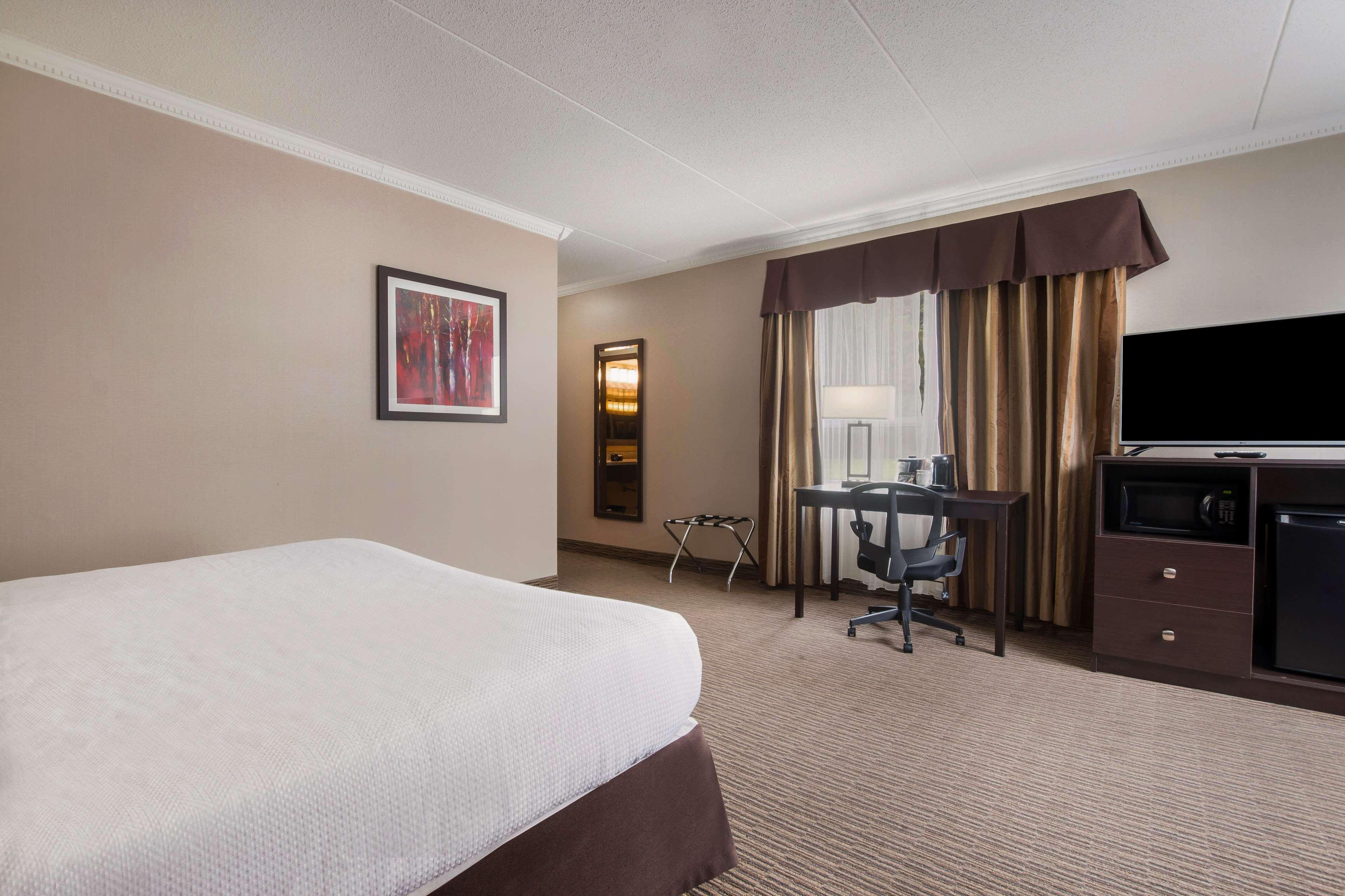 Quadruple King Bed Non Smoking