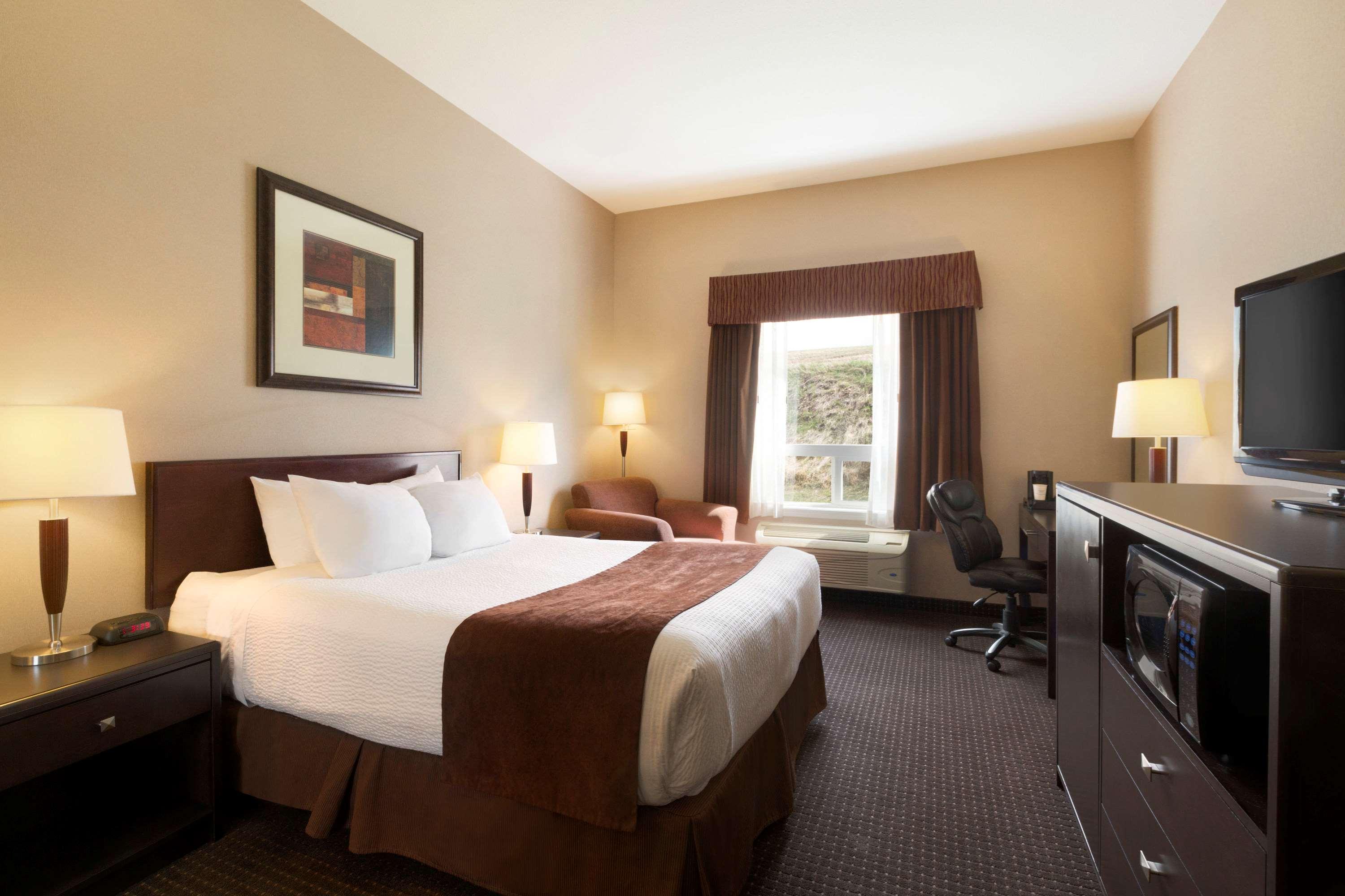 Double King Bed Non Smoking