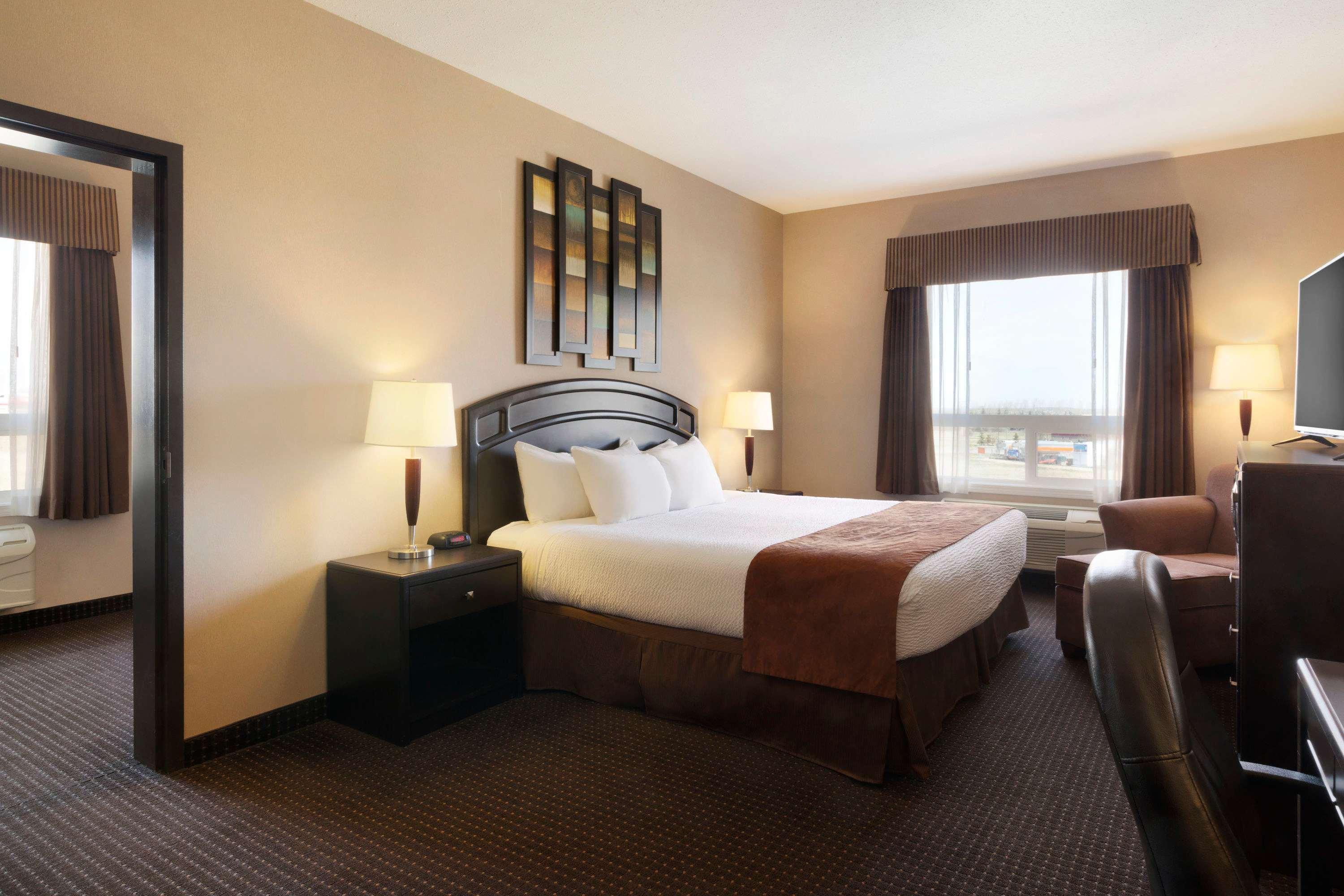 Double Queen Bed Non Smoking