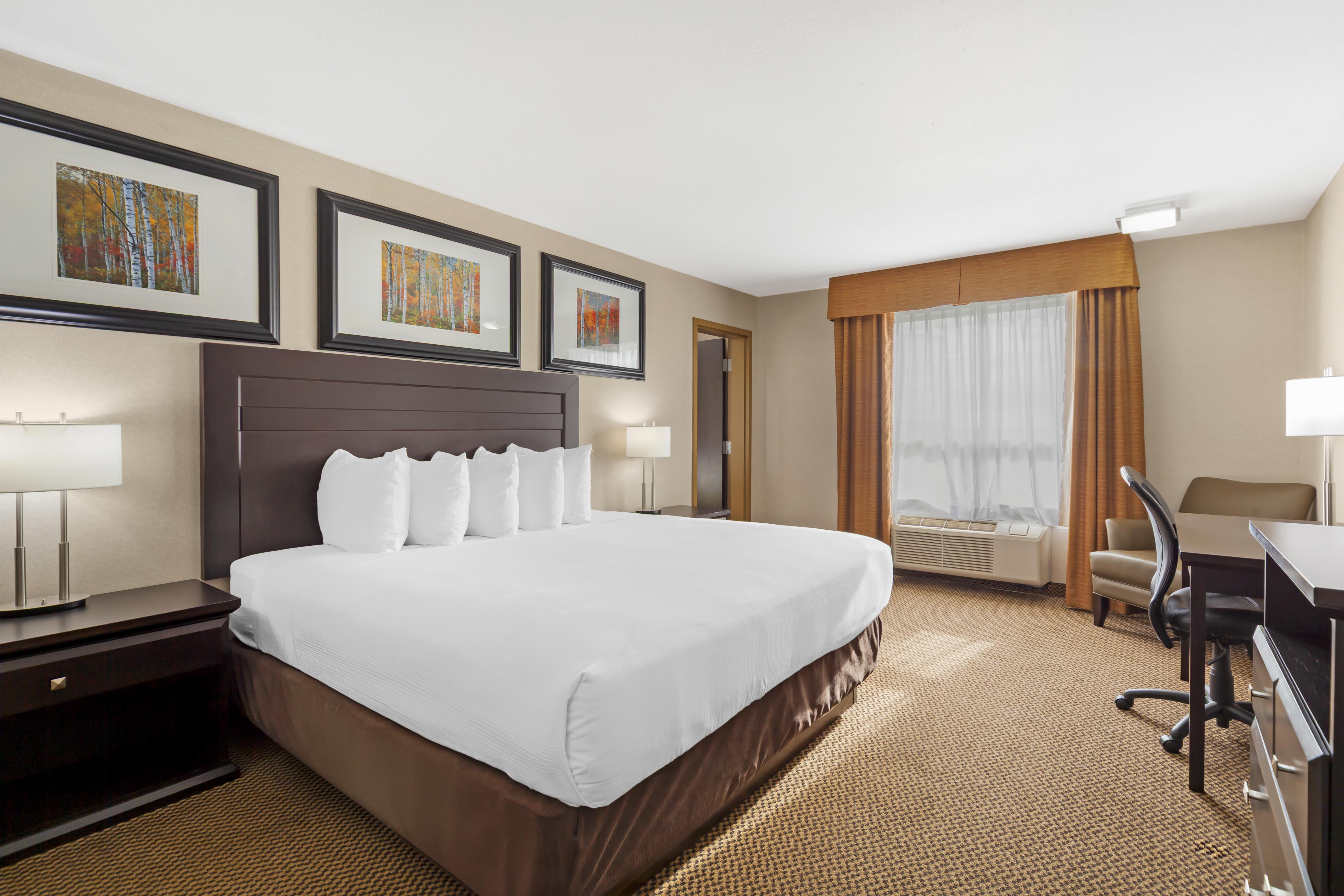 Family Room Capacity 4