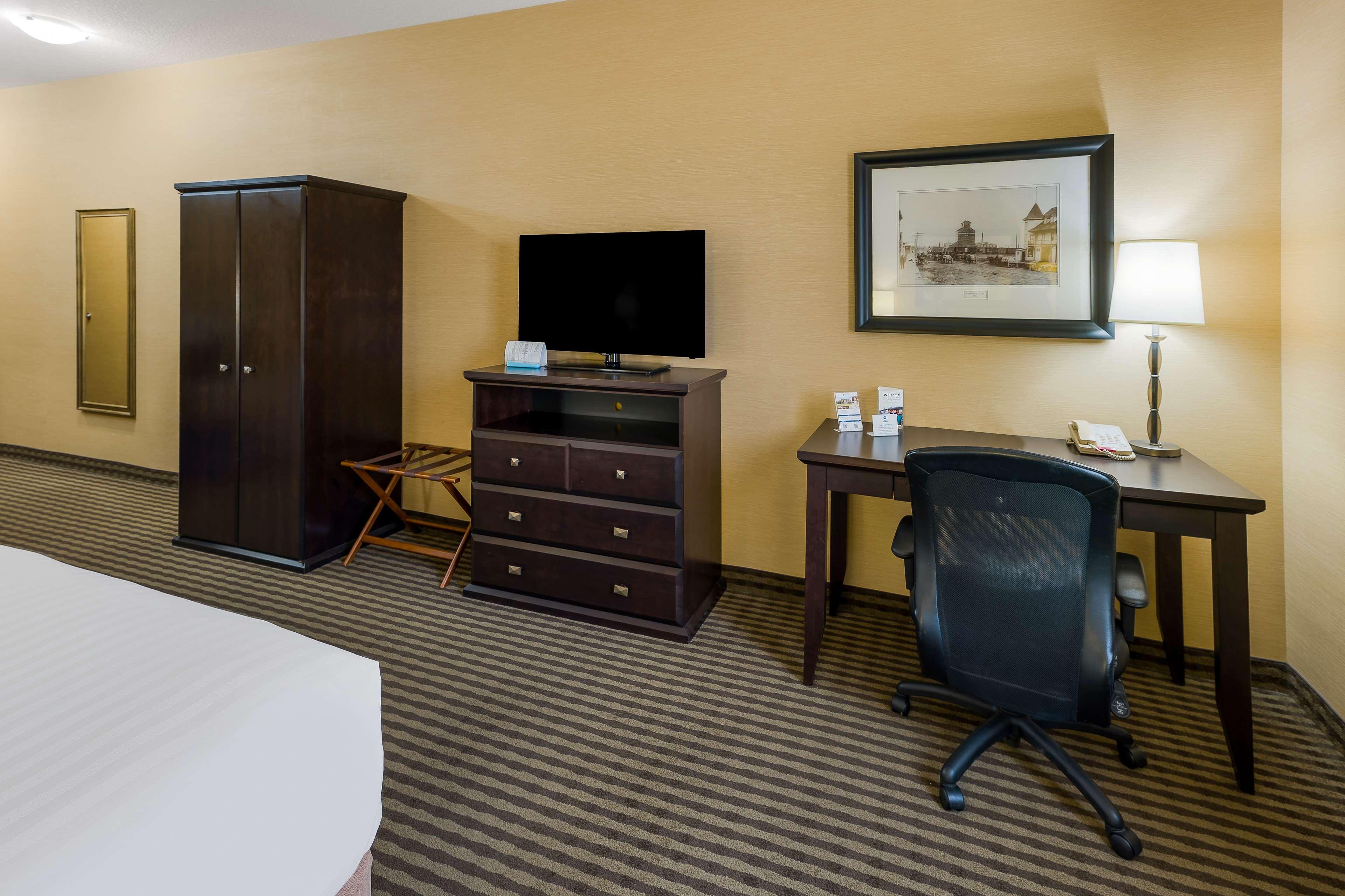 Double King Bed Non Smoking