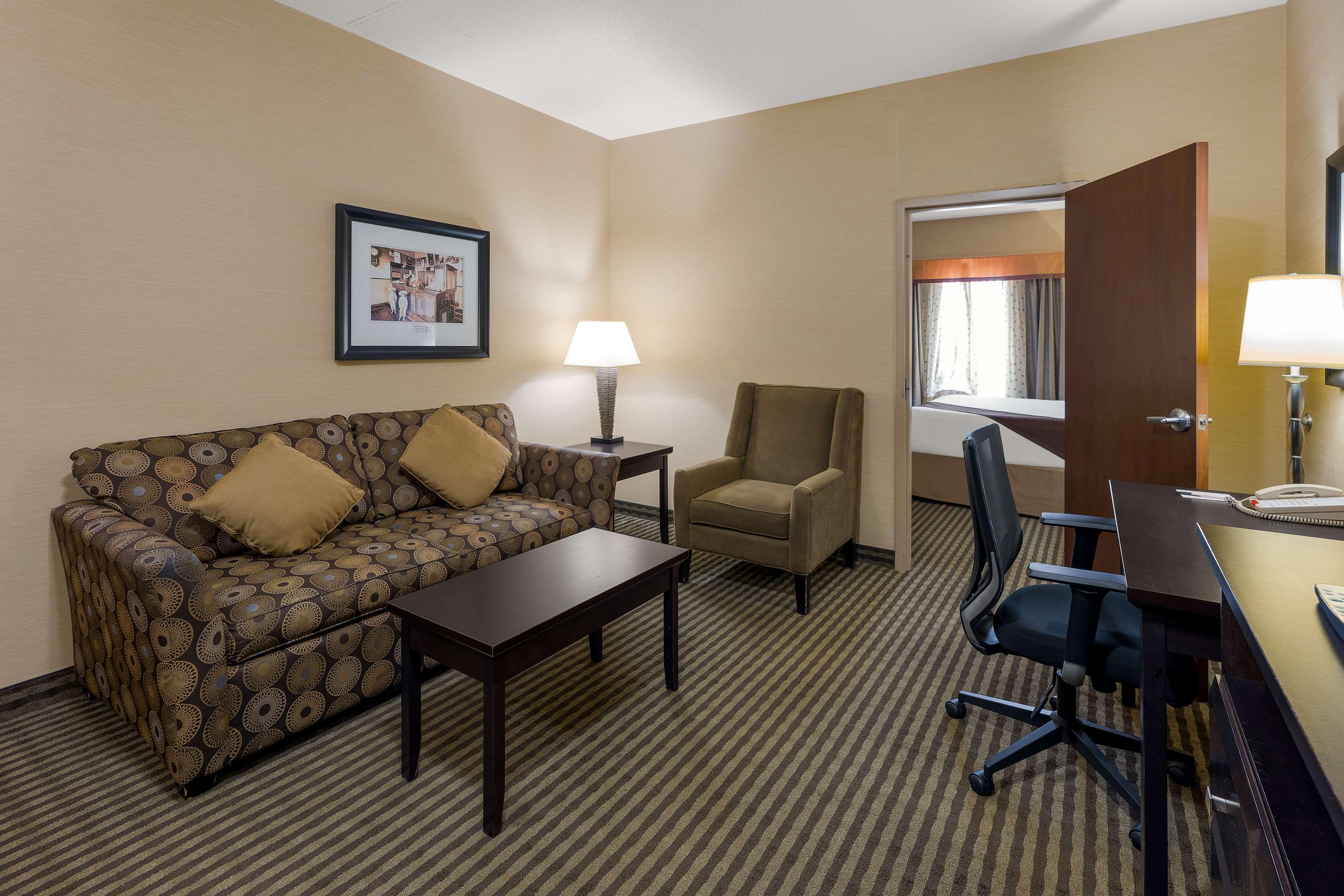 Suite King Bed Non Smoking