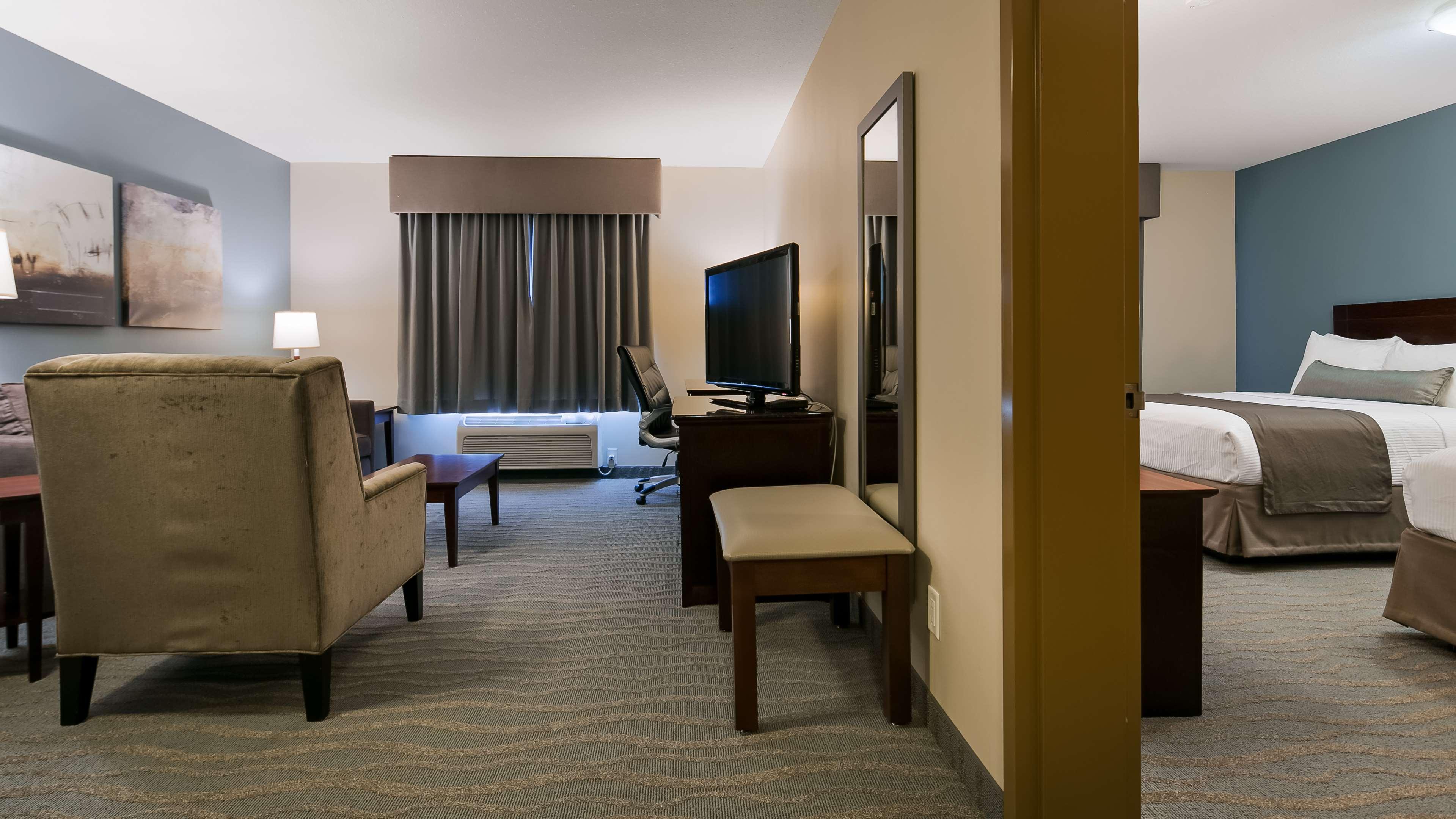 Suite Two Queen Beds