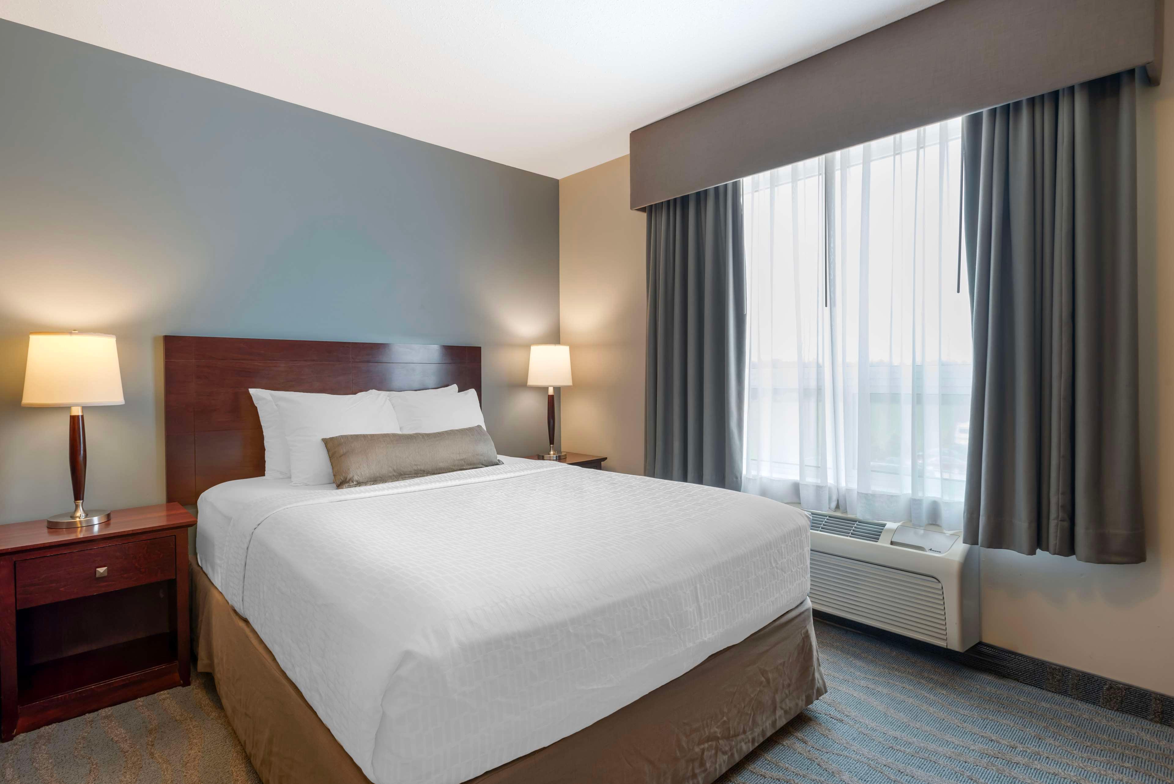 Suite Capacity 3 Two Bedrooms