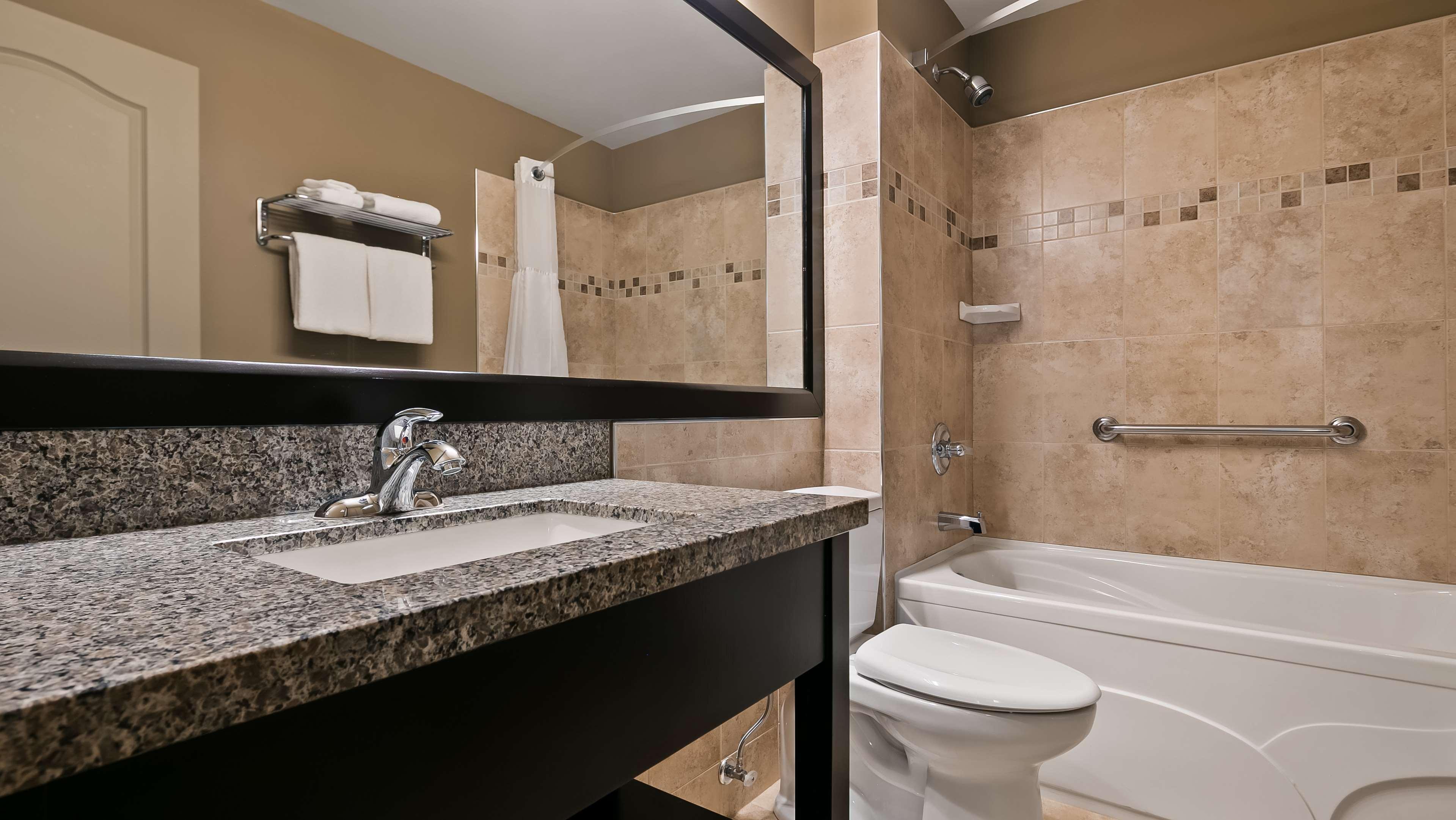 Double King Bed Non Smoking