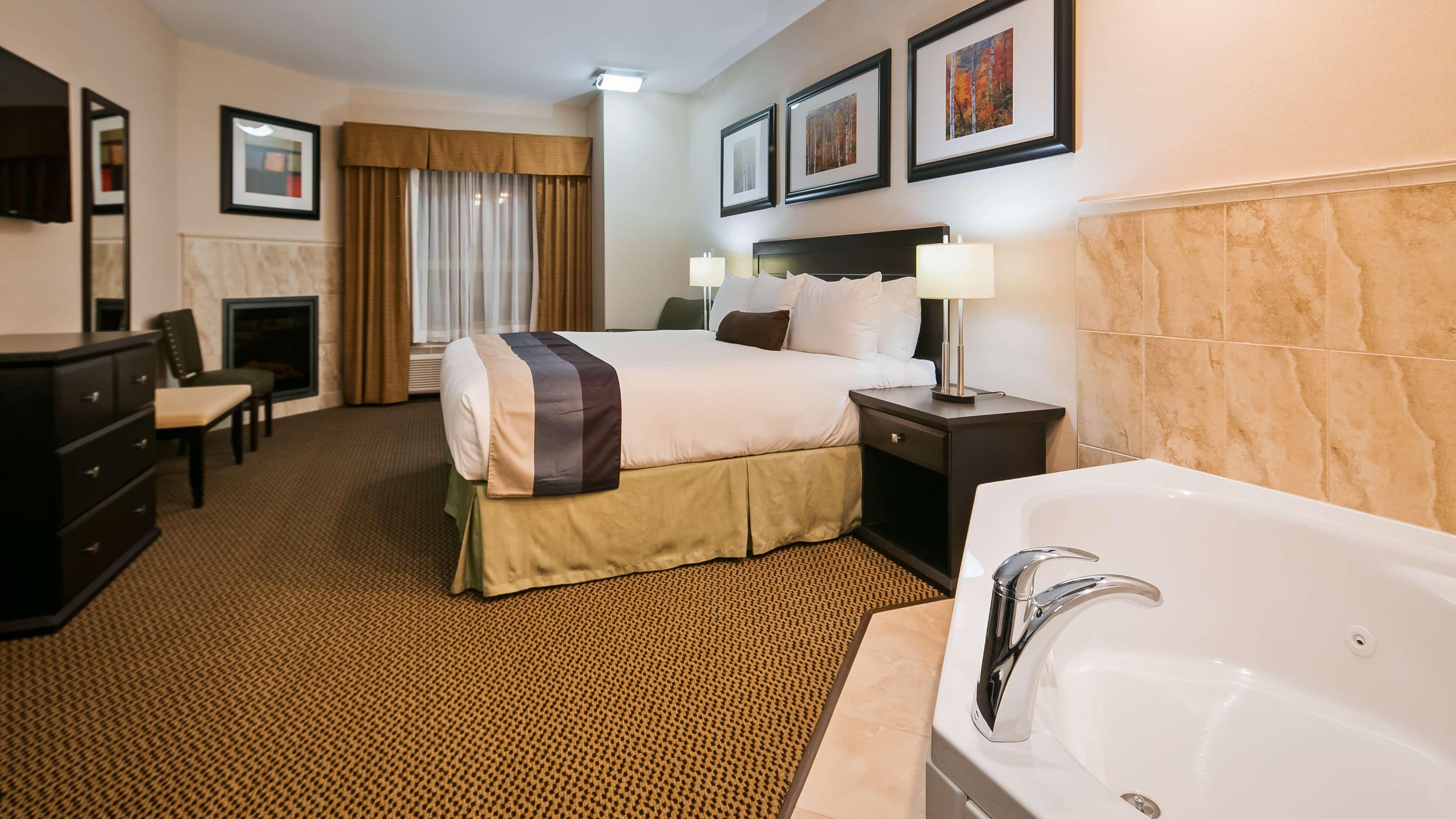 Suite King Bed Non Smoking