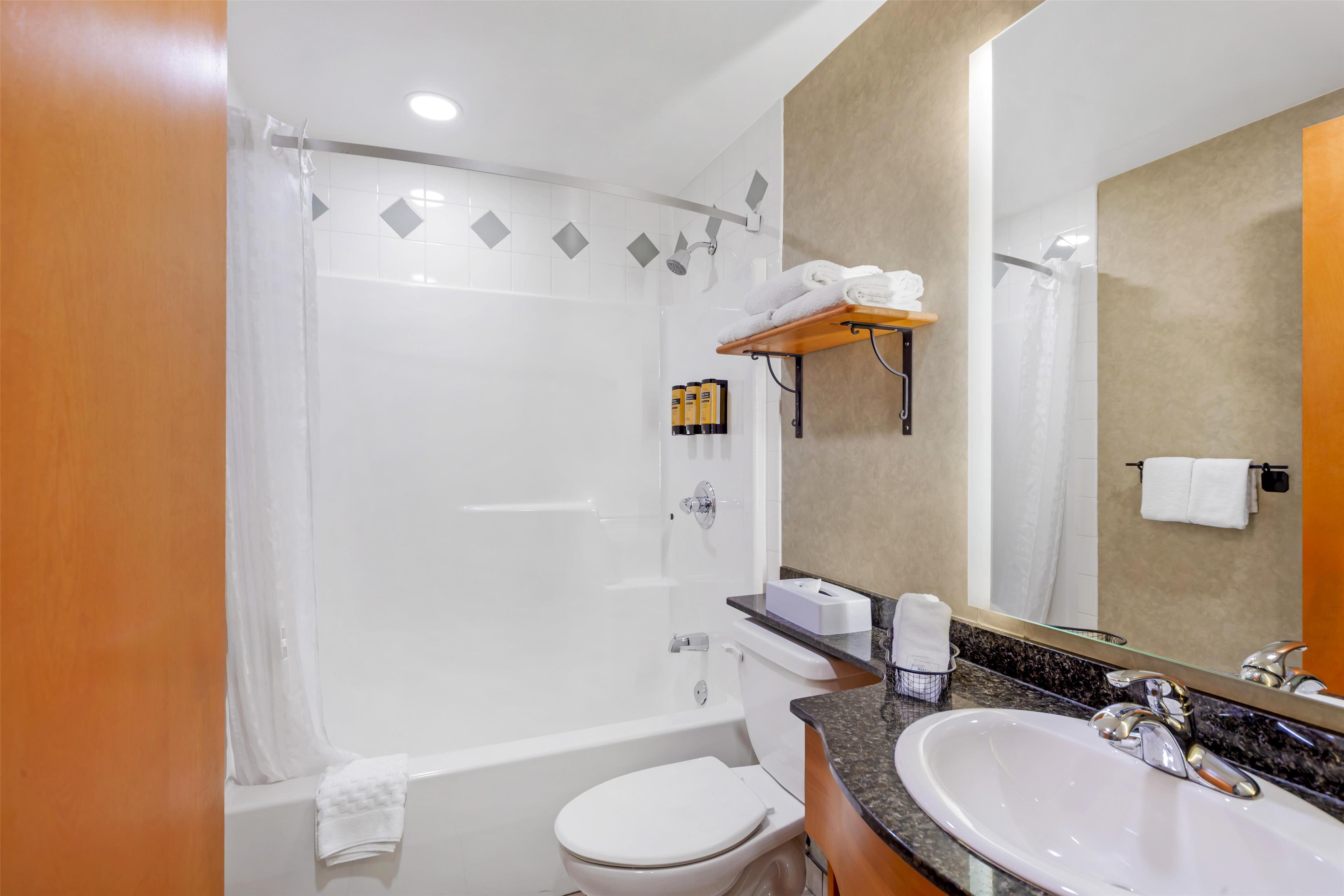 Suite Queen Size Bed