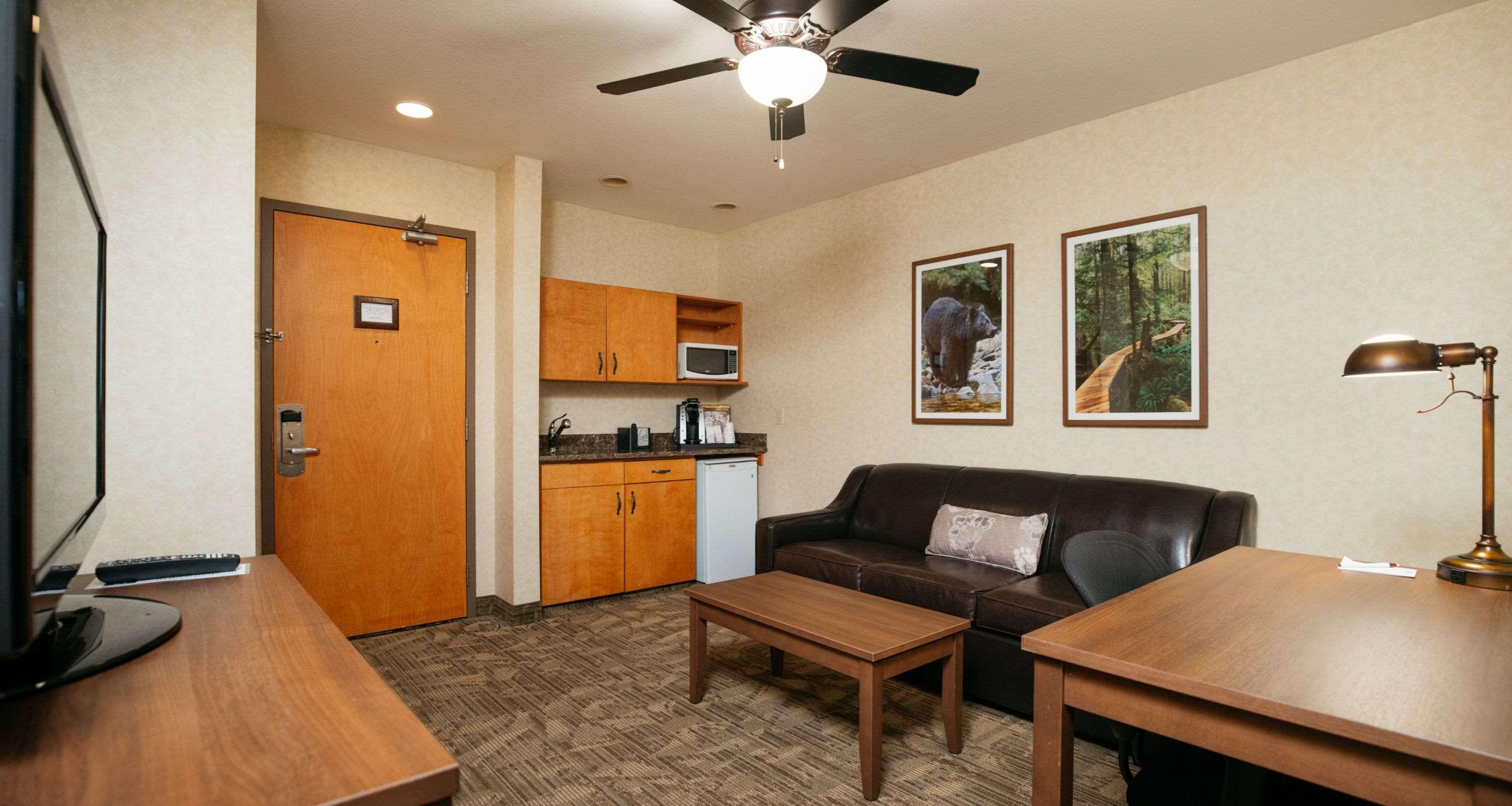 Suite Queen Size Bed