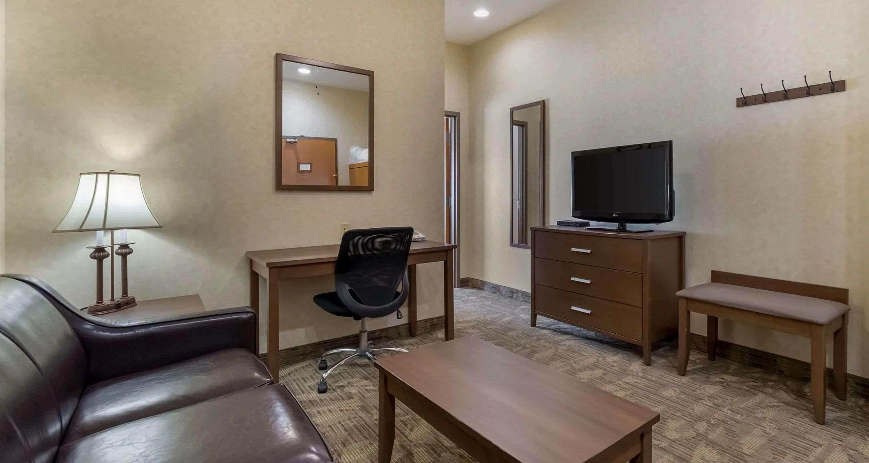 Double Two Queen Beds