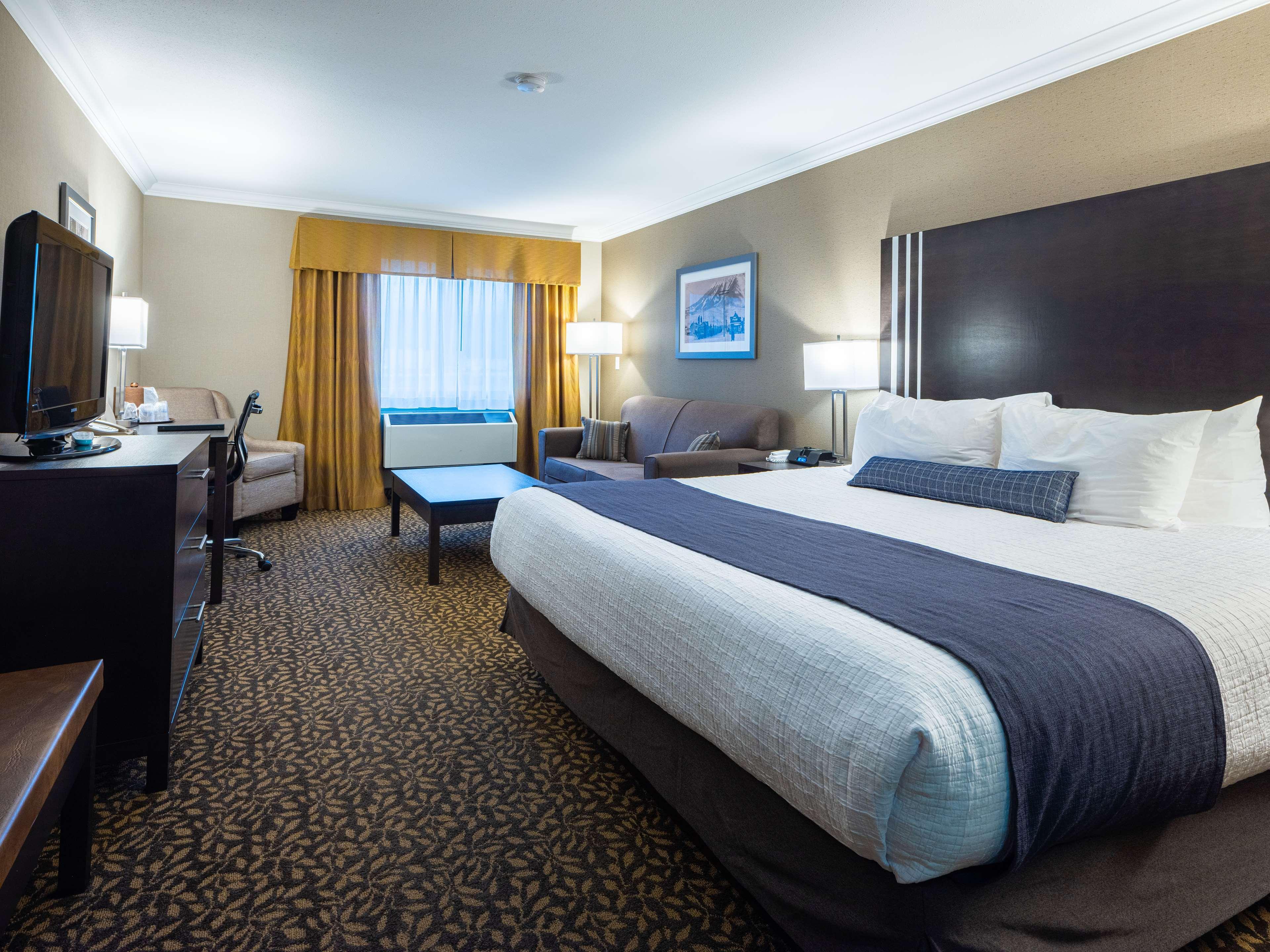 Quadruple King Size Bed