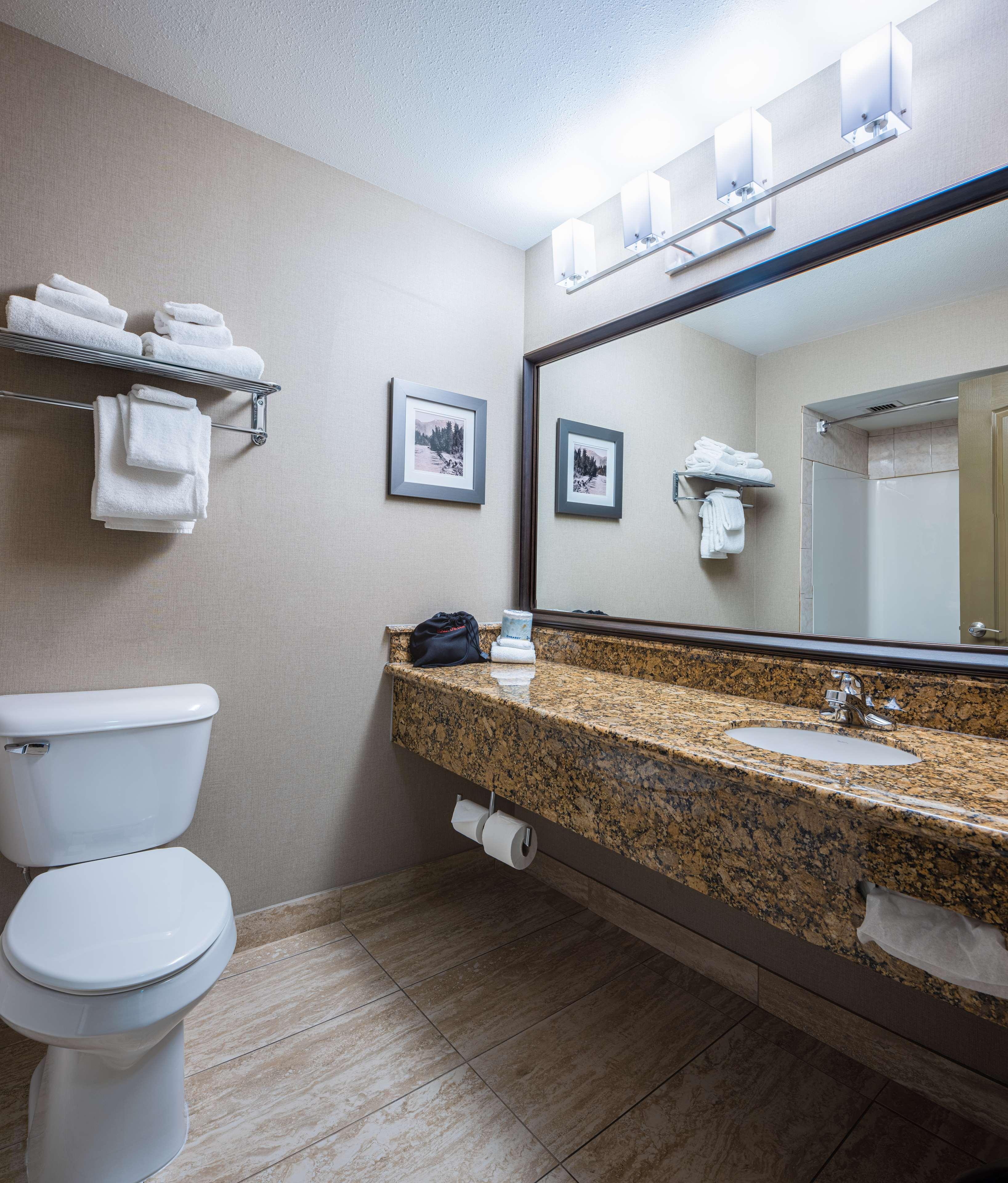 Suite Two Queen Beds