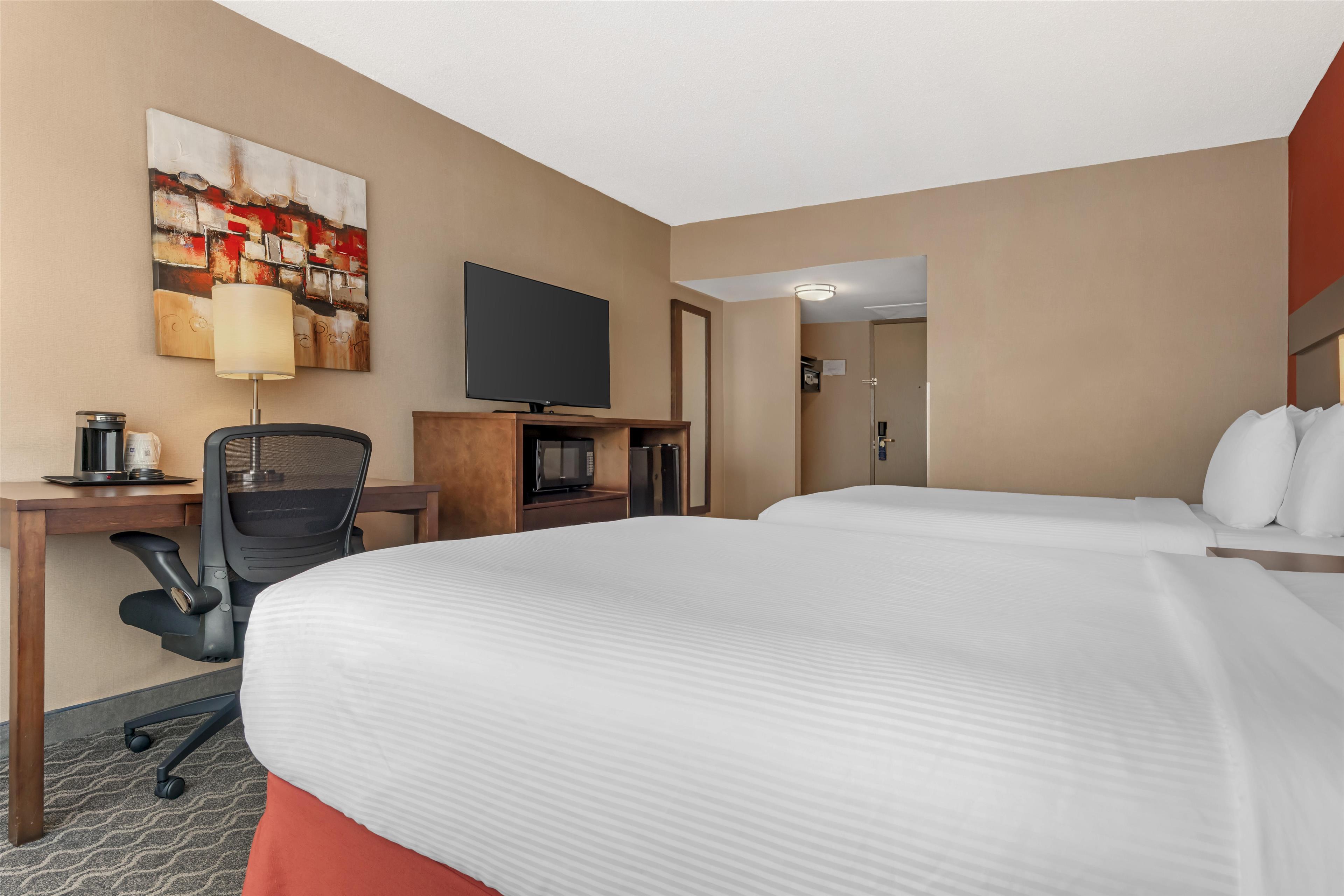 Quadruple Two Double Beds Non Smoking