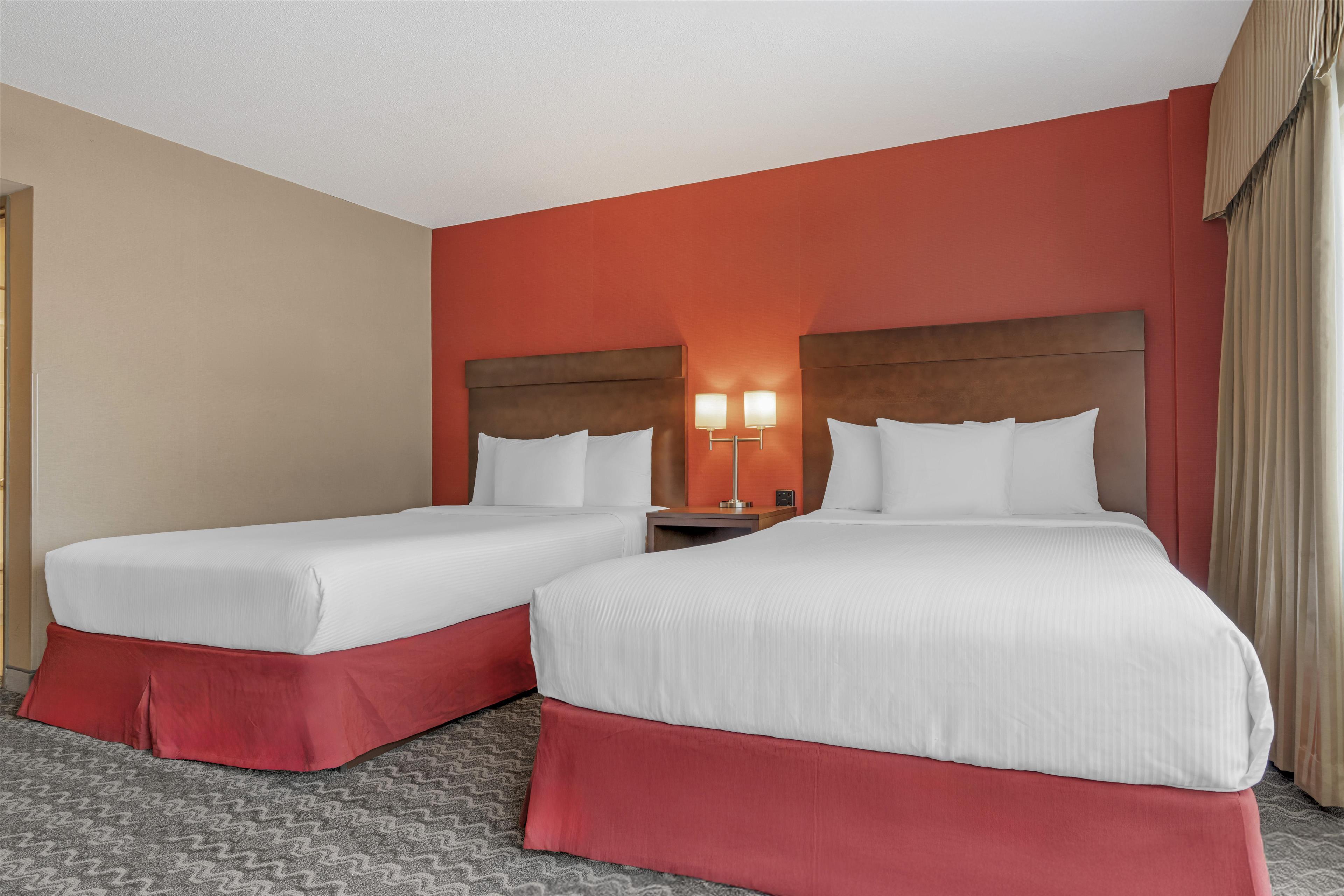 Suite Two Queen Beds Non Smoking