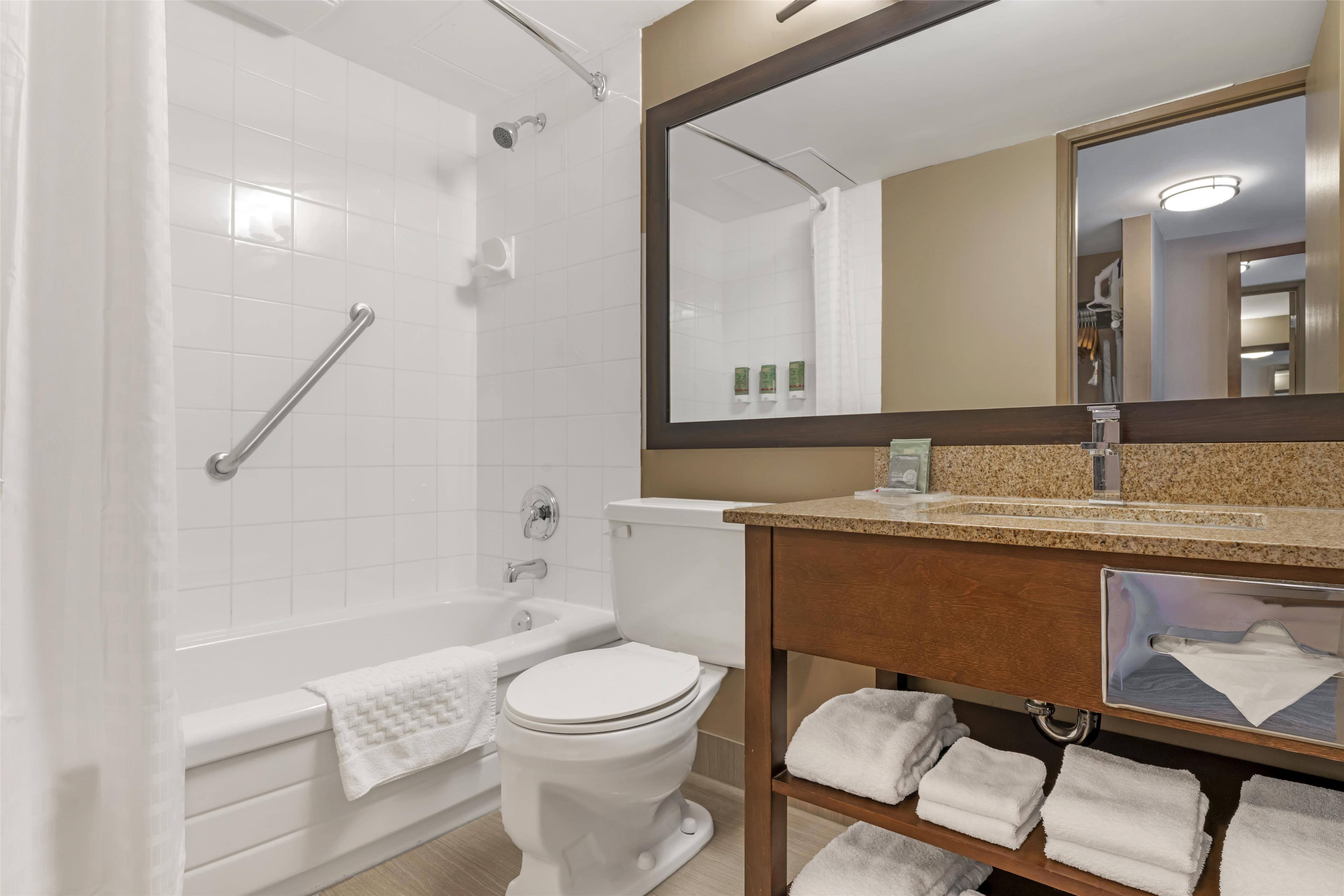 Suite Two Queen Beds Non Smoking