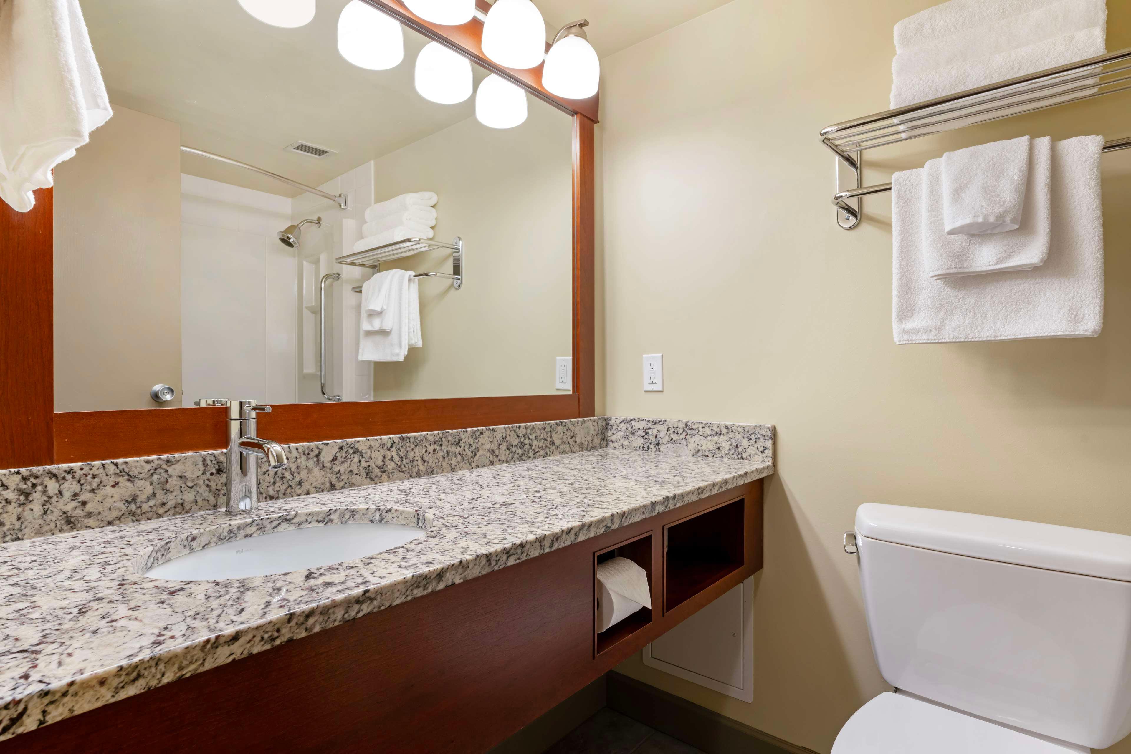 Quadruple Queen Bed Non Smoking