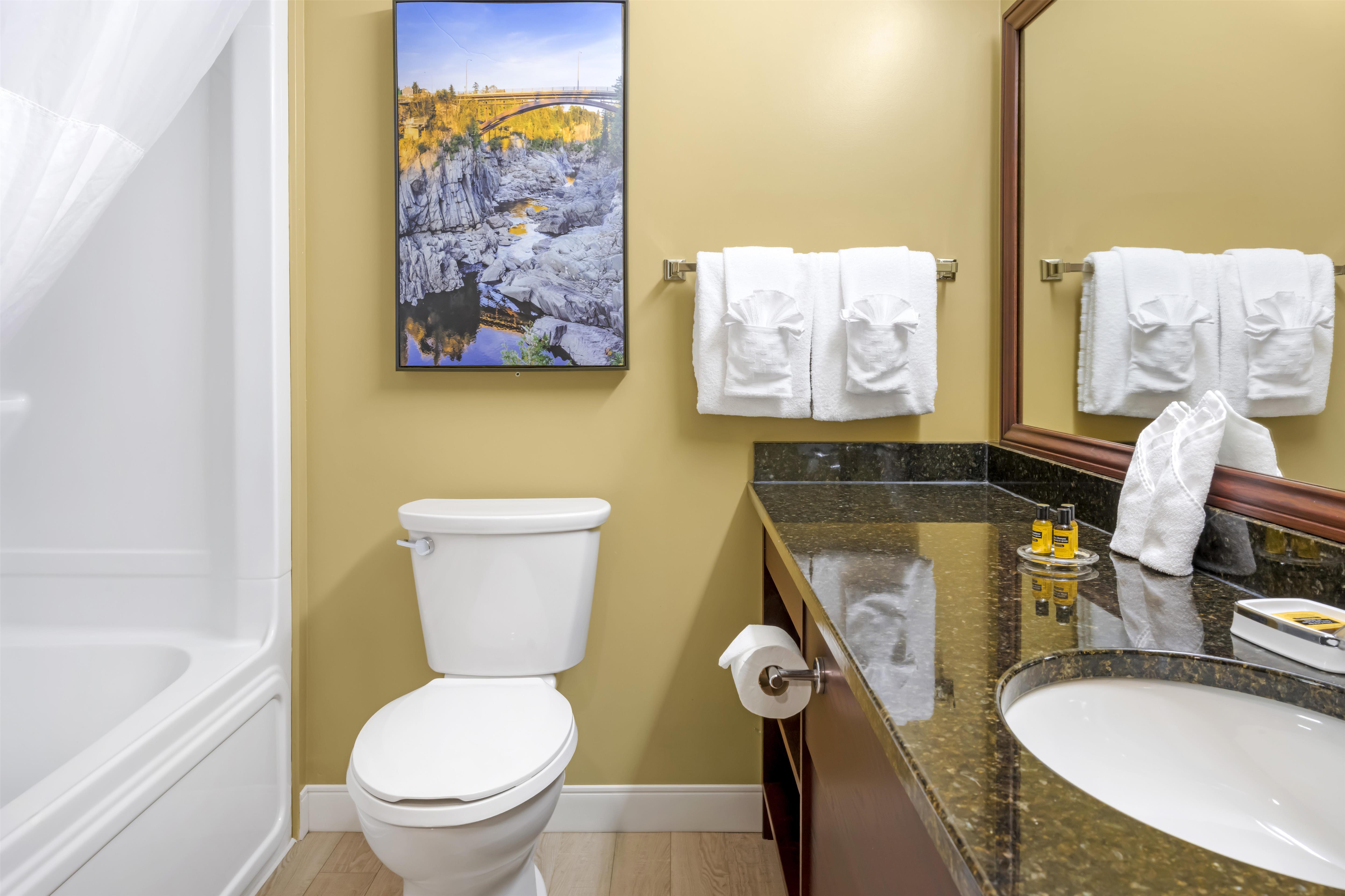 Suite Two Queen Beds Non Smoking