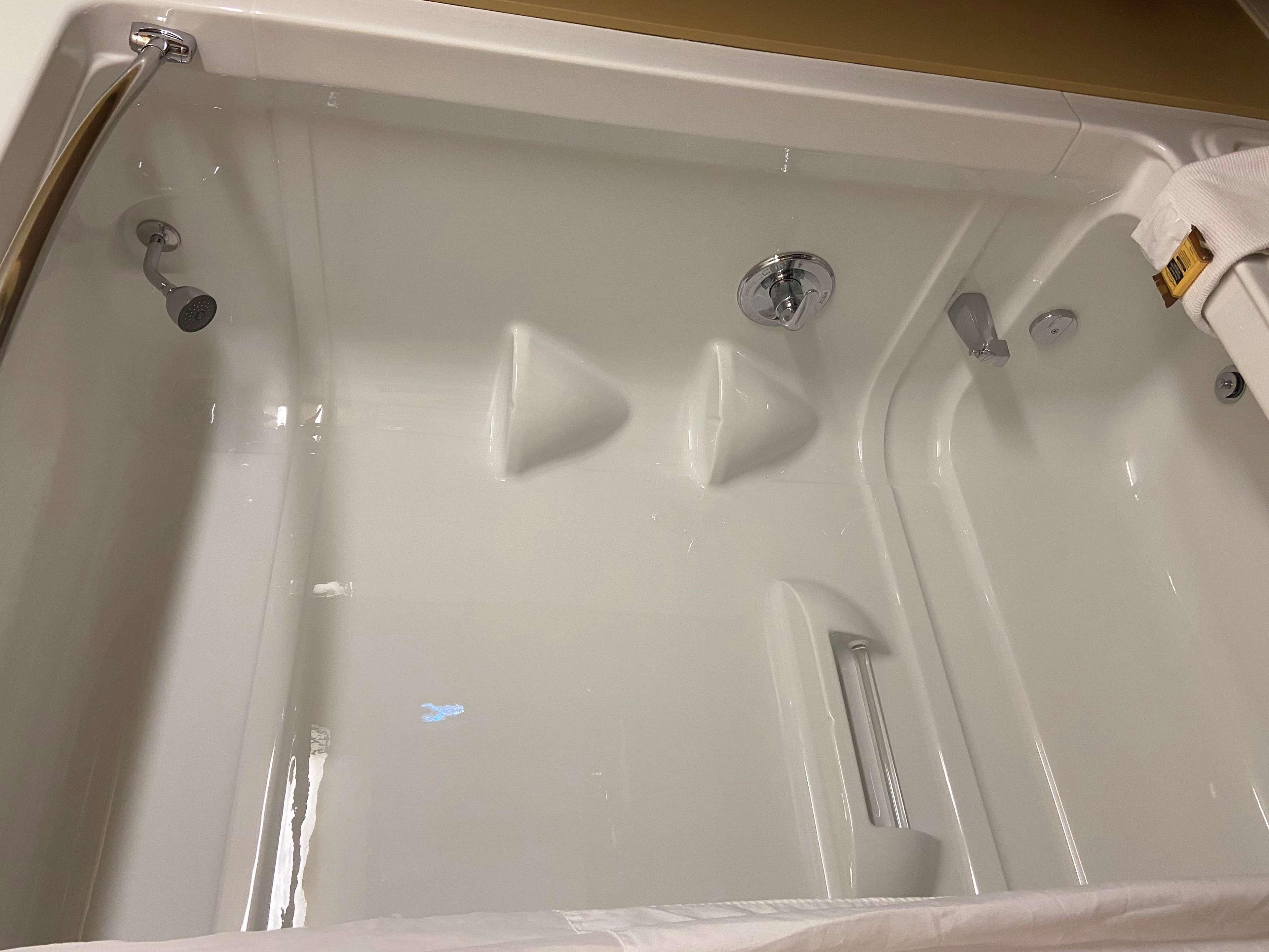 Suite Queen Bed Non Smoking