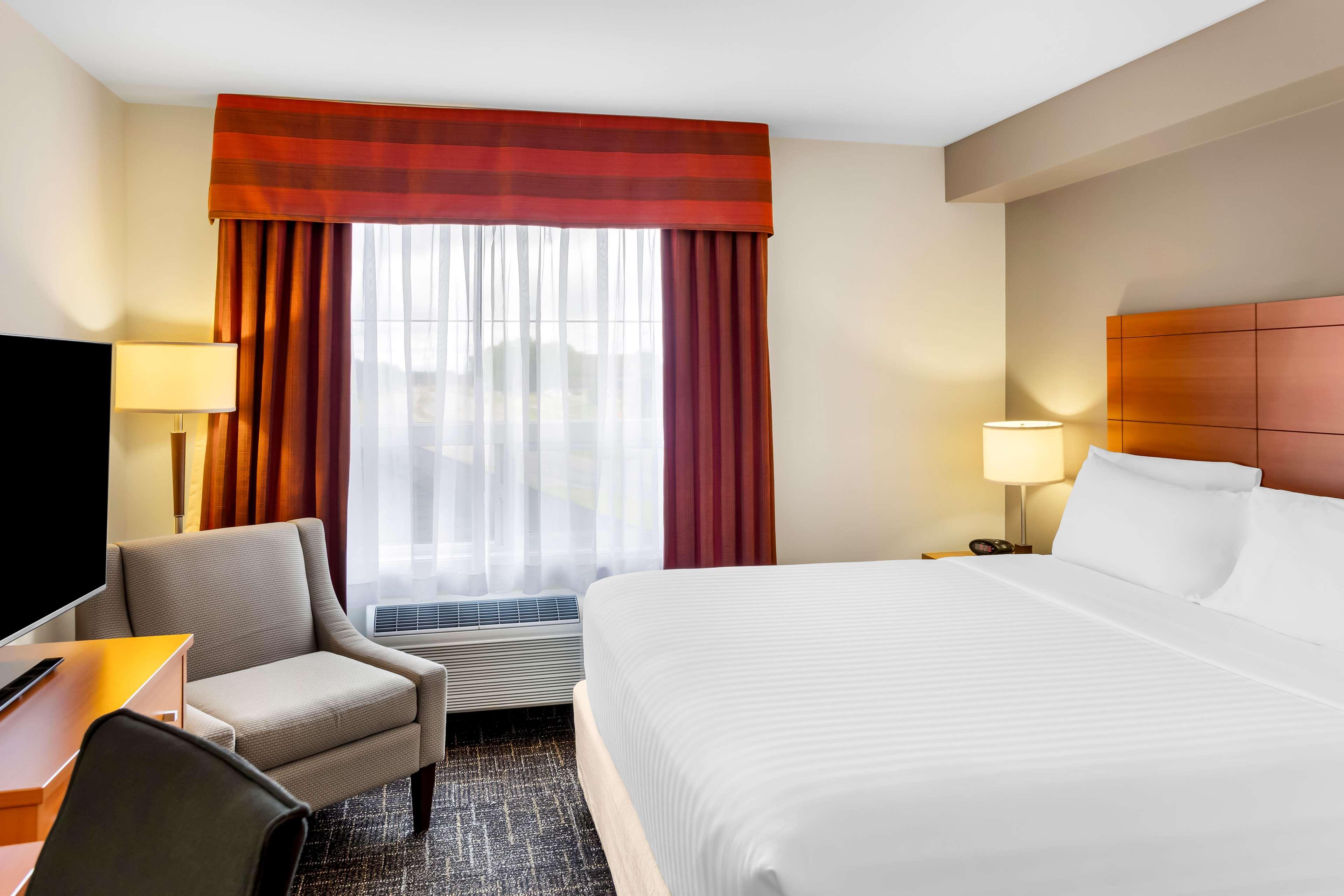 Double Two King Beds