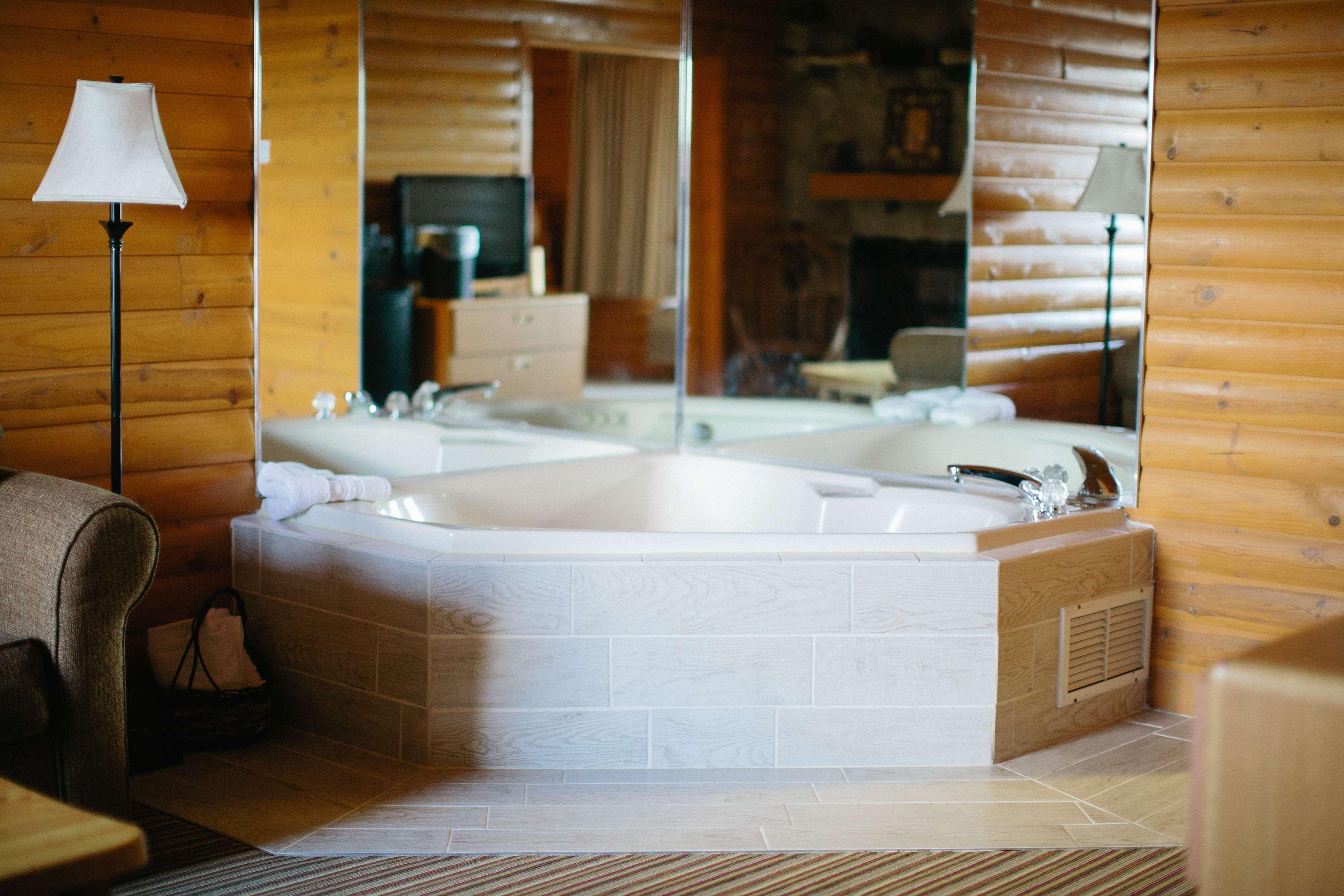 Room Queen Bed Non Smoking