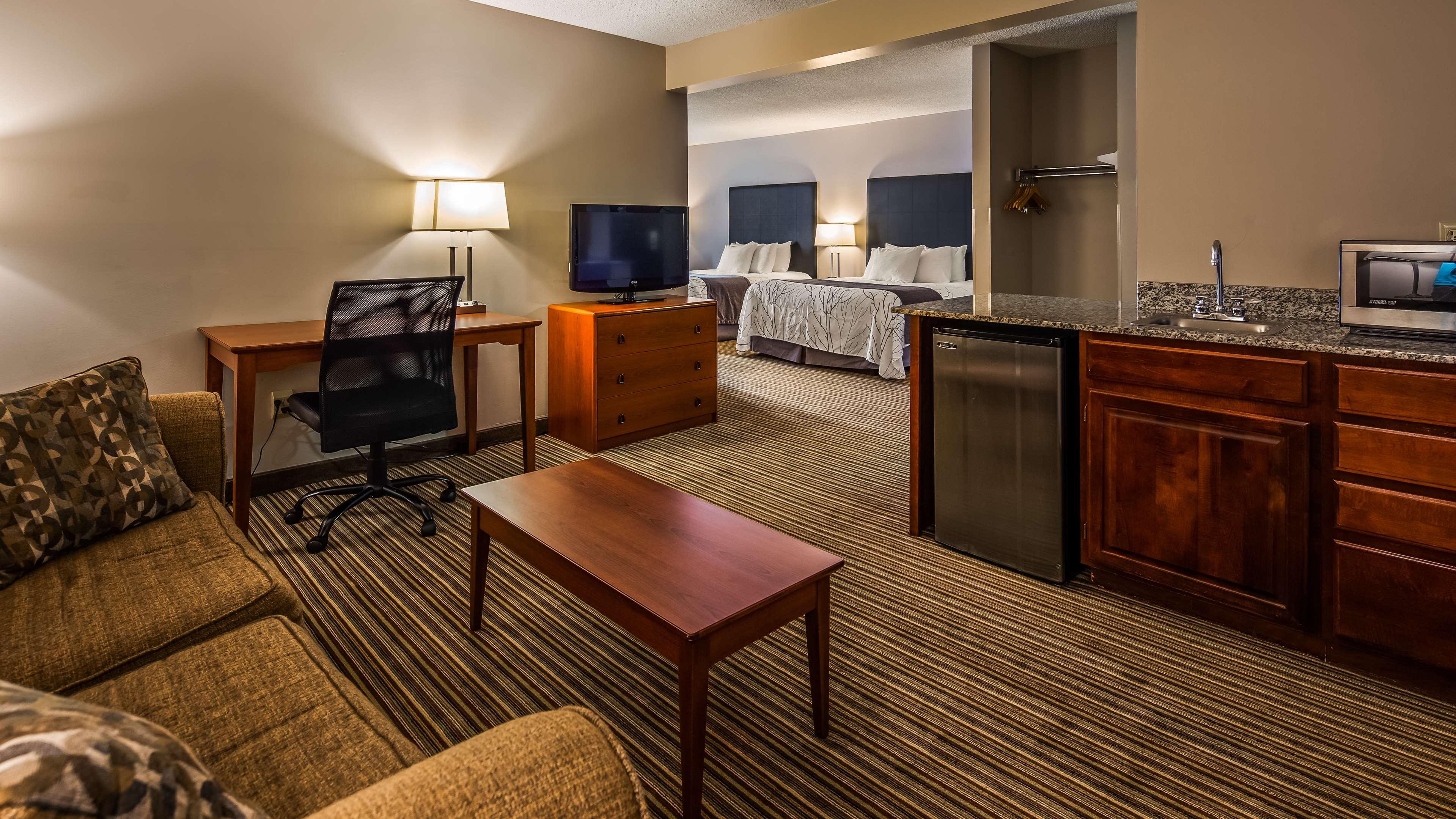 Family Room Two Queen Beds Non Smoking