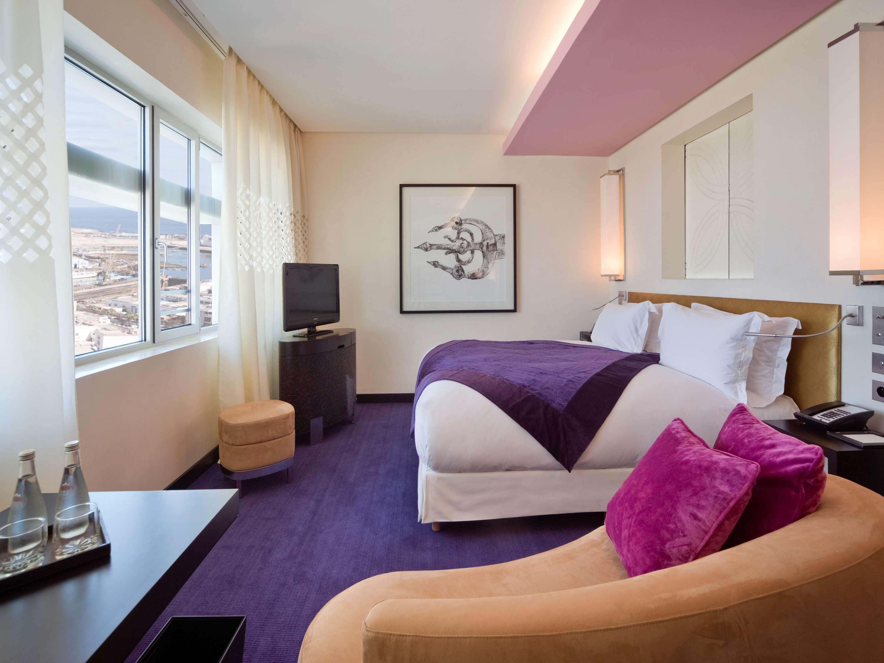 Double Deluxe King Bed