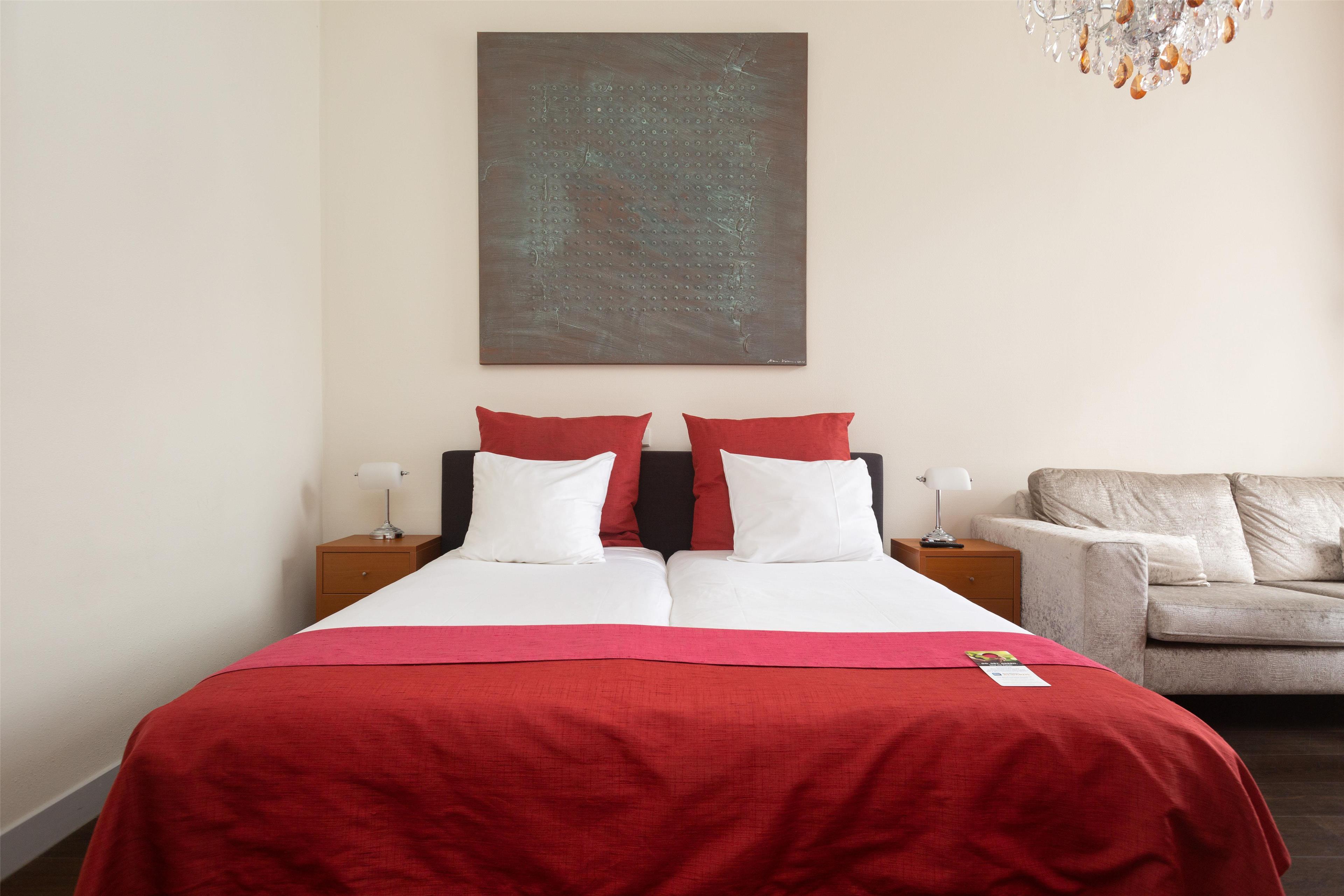 Double or Twin Deluxe