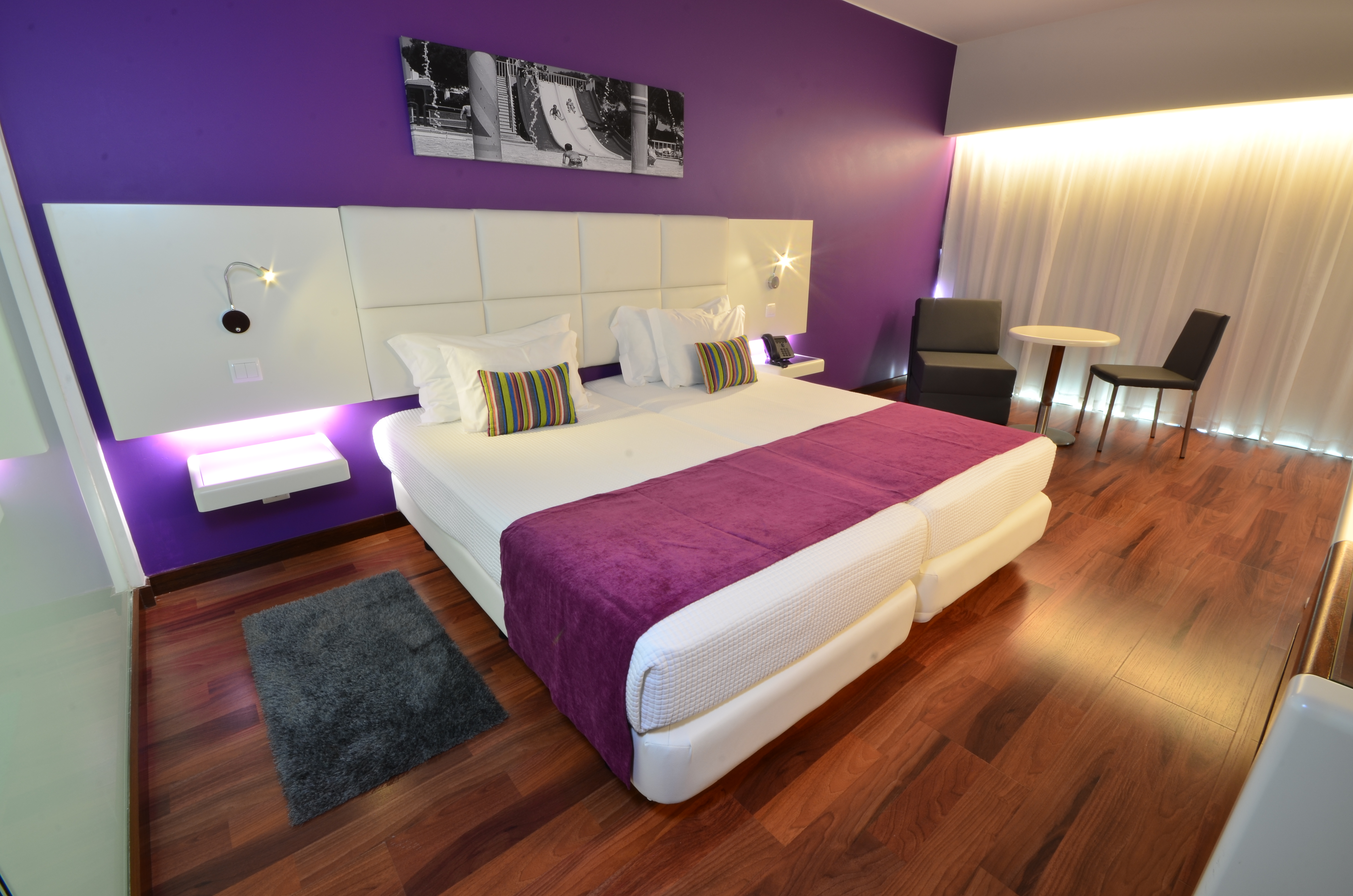 Family Room Capacity 4