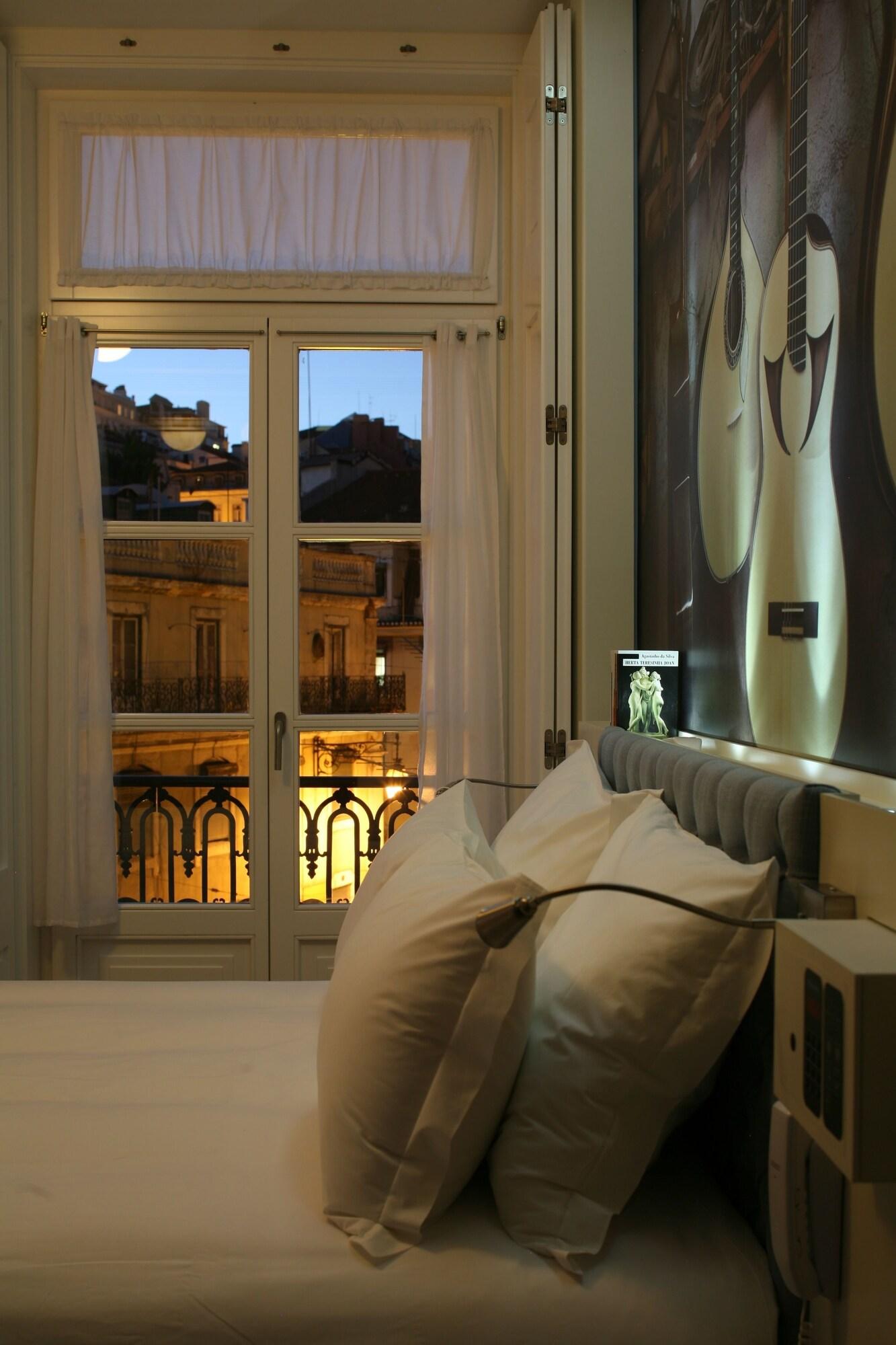 Double Classic City View