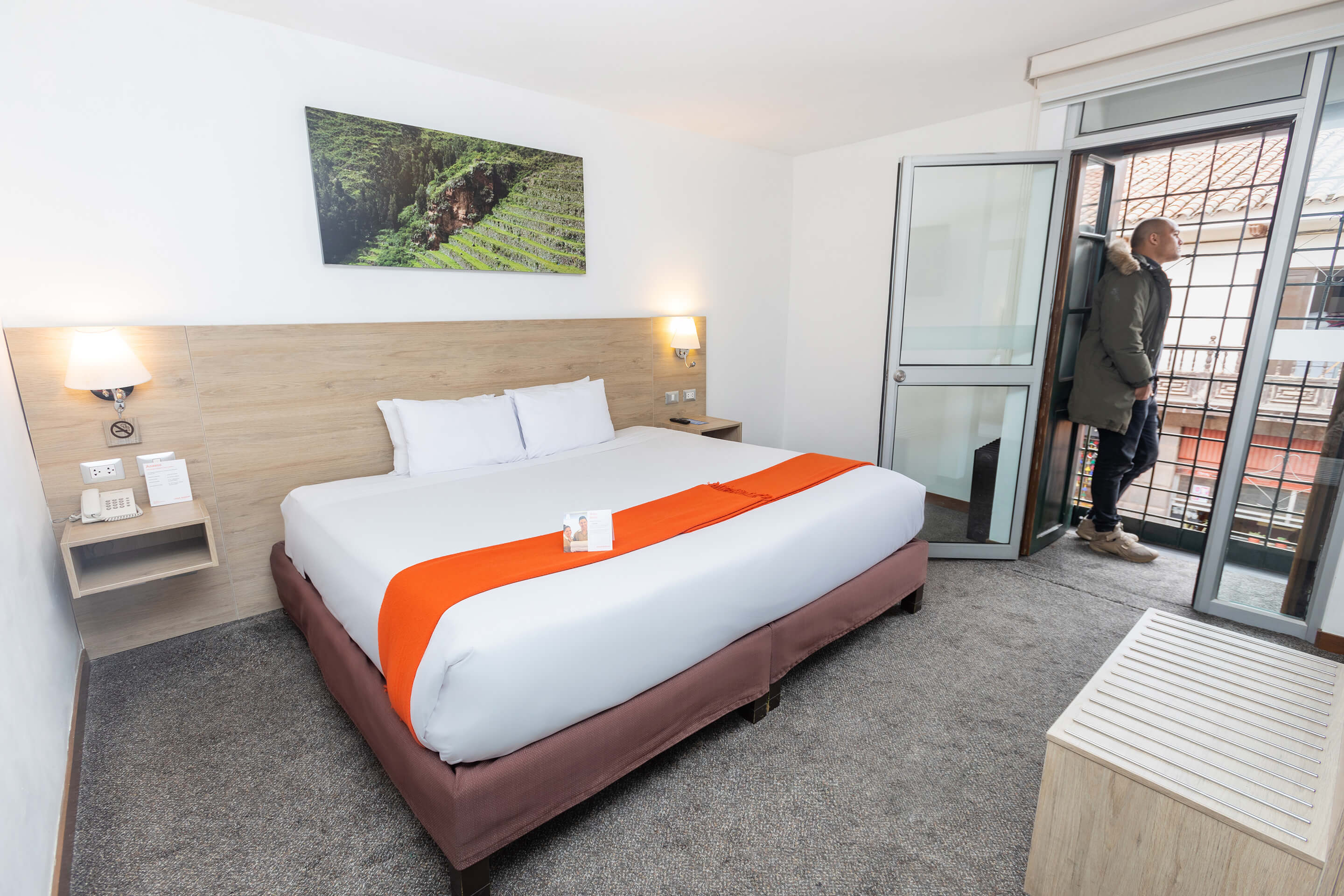 Double Queen Size Bed