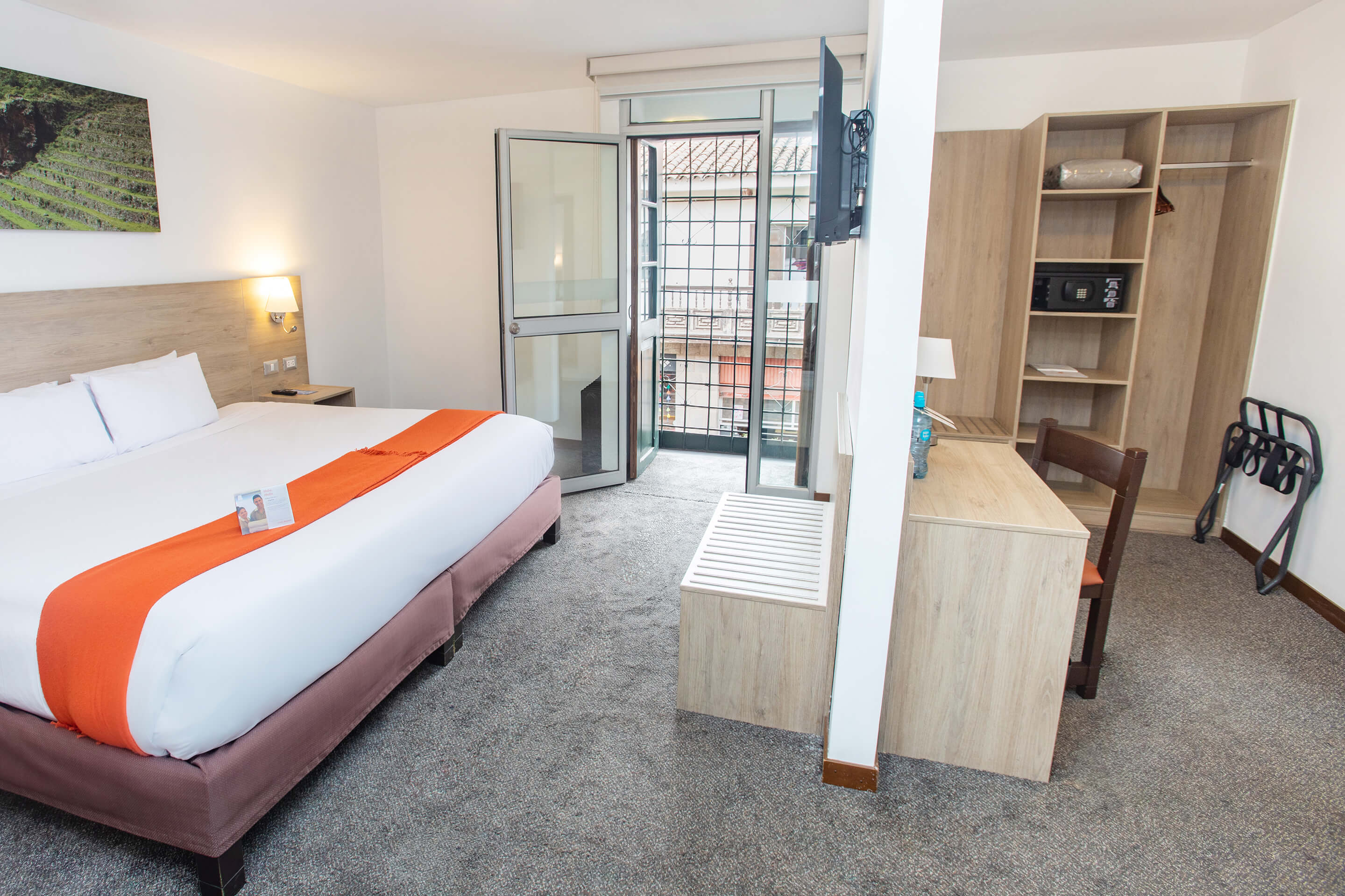 Double Queen Size Bed