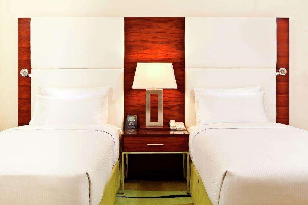 Studio King Size Bed