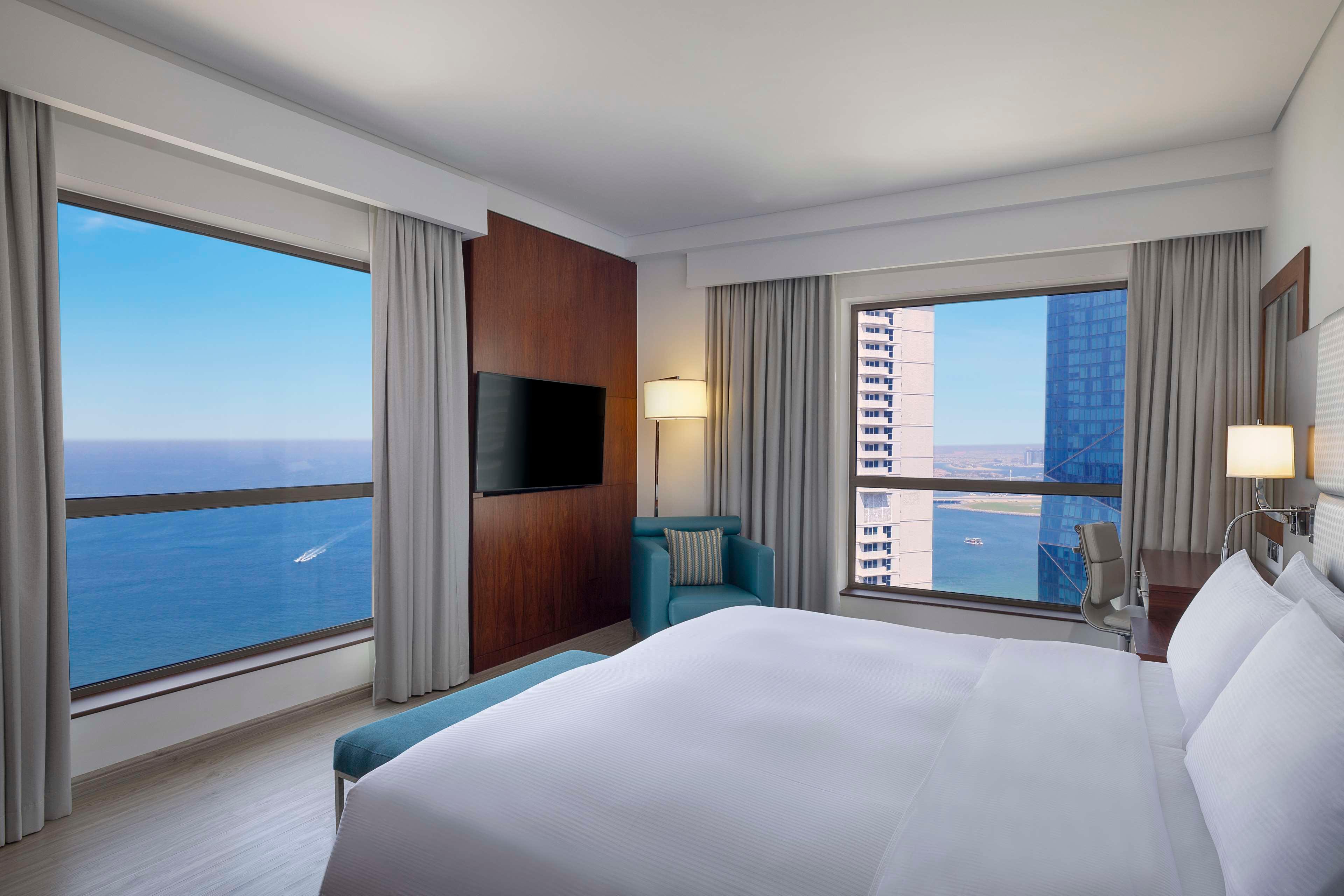Family Room Sea View Three Bedrooms