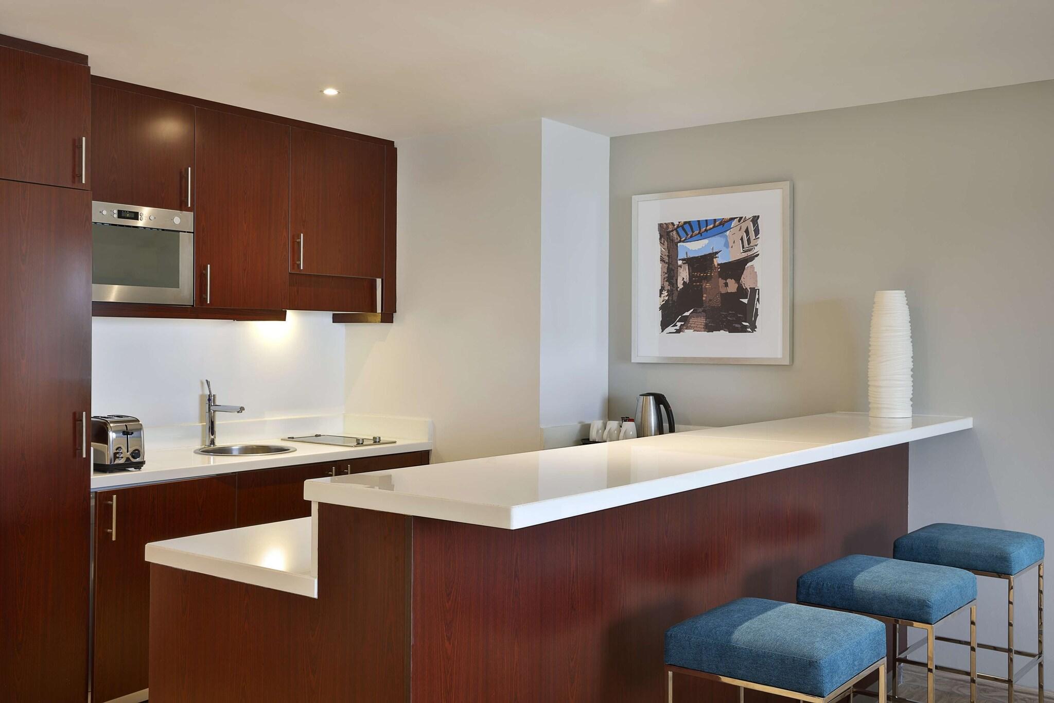 Junior Suite King Size Bed