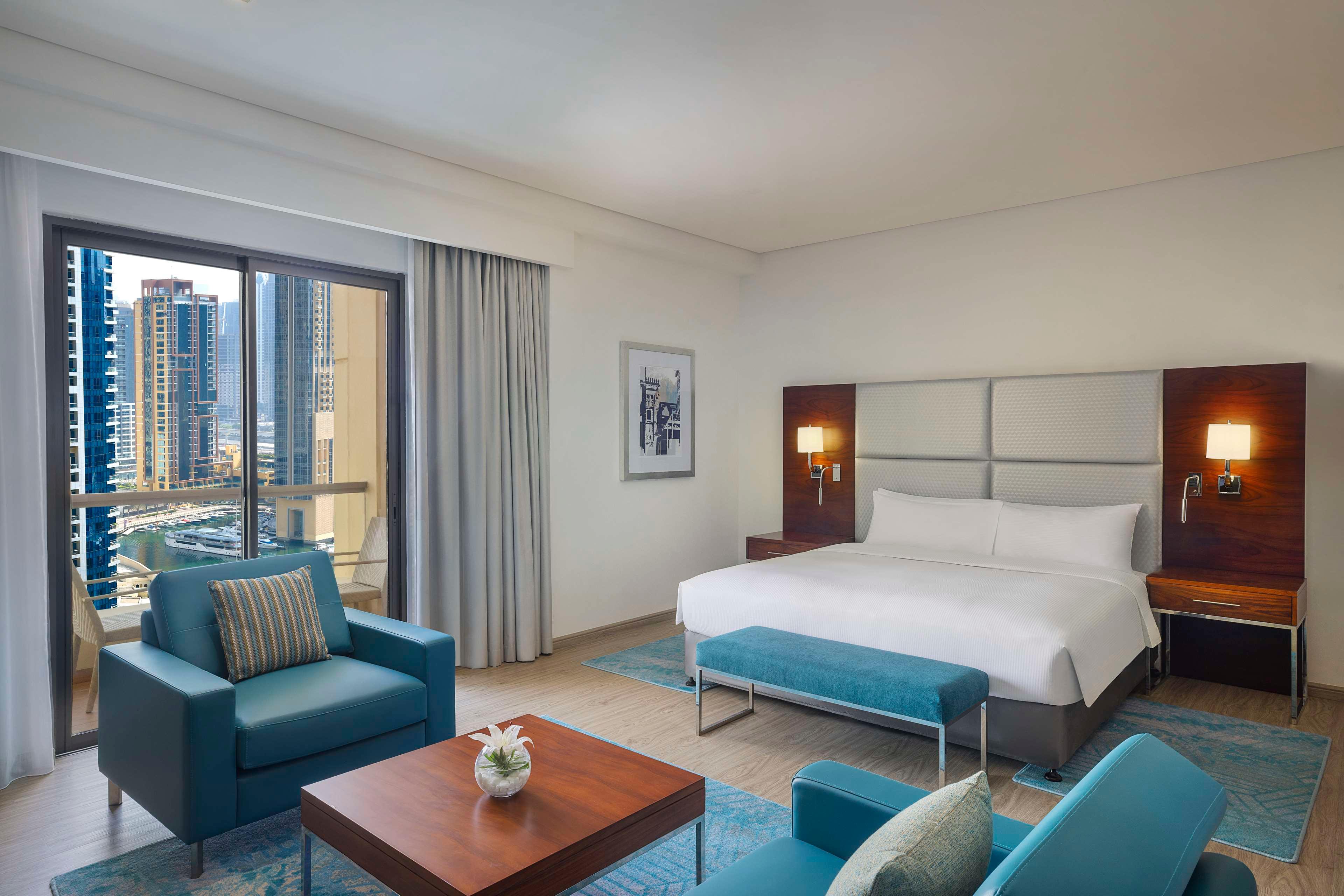 Studio Executive King Bed