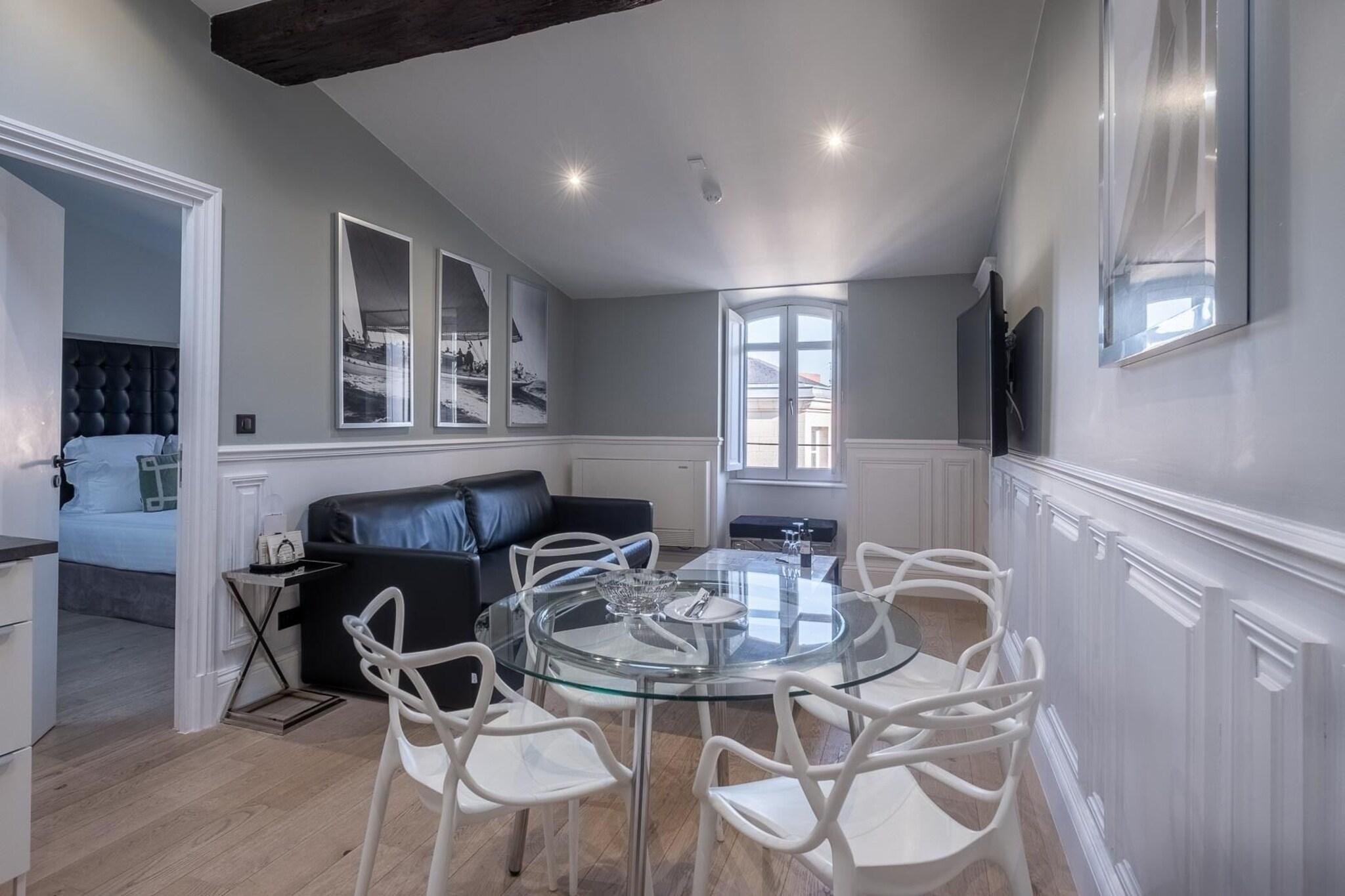 Apartment Two King Beds